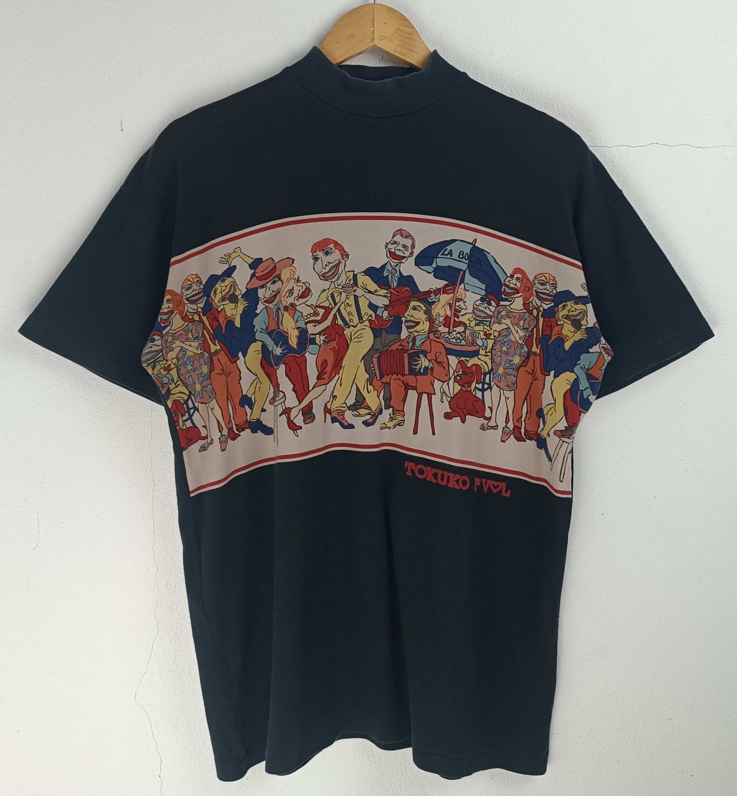 Japanese Brand VINTAGE 90'S TOKUKO IER VOL ART AOP RARE TEE PICASSO FRIDA Size US XL / EU 56 / 4 - 3 Thumbnail