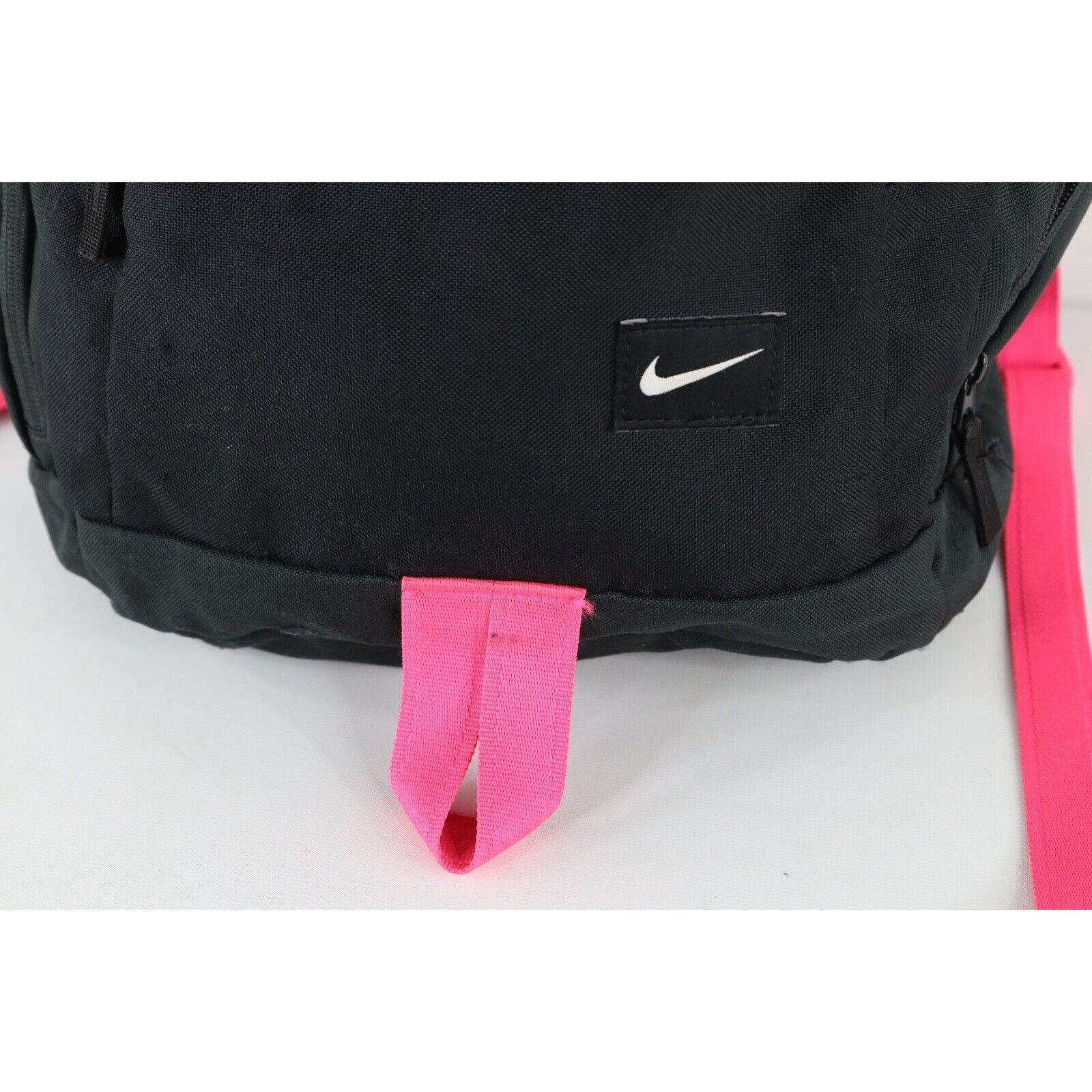 travis scott nike swoosh pack