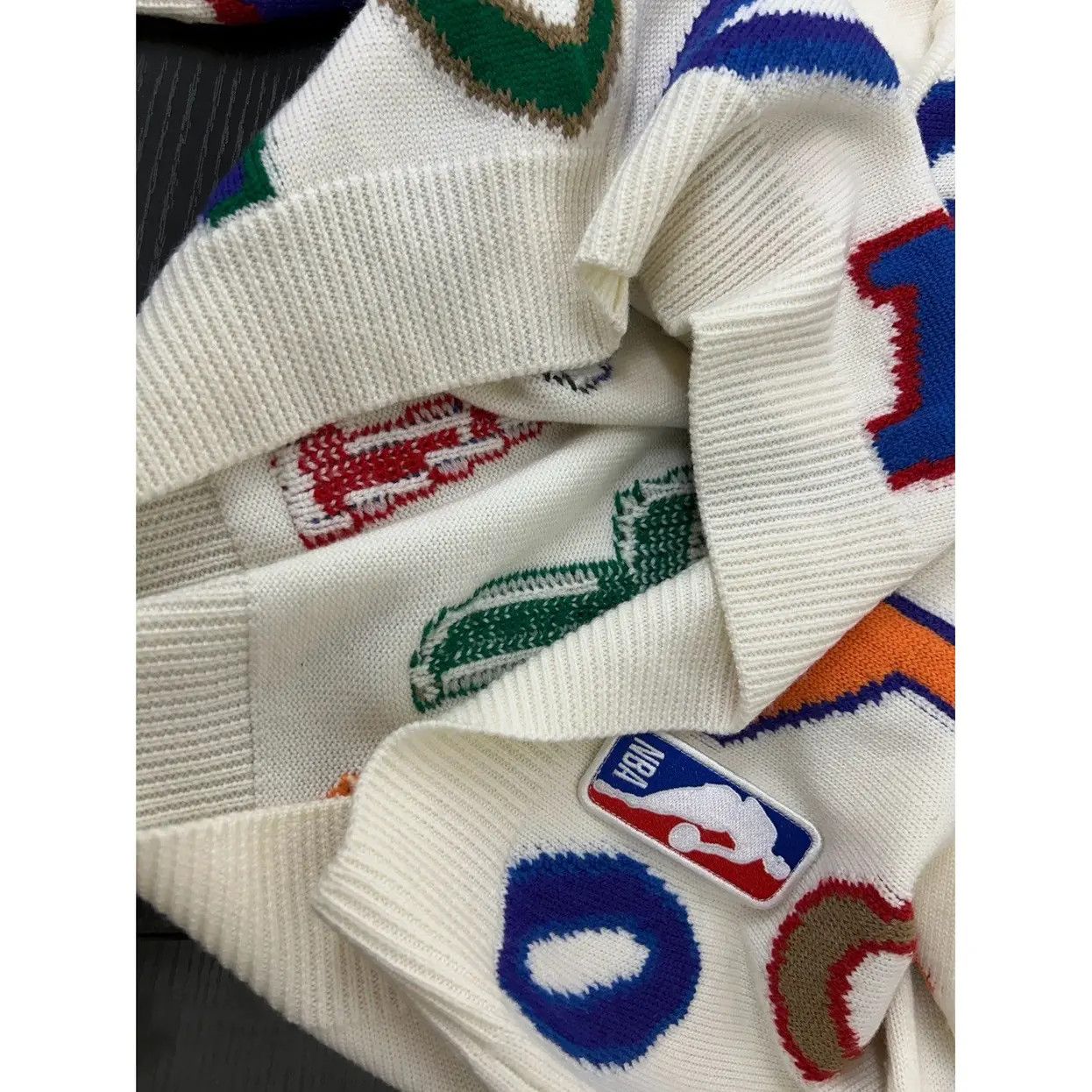 Louis Vuitton White wool sweater with NBA Size US XL / EU 56 / 4 - 7 Thumbnail