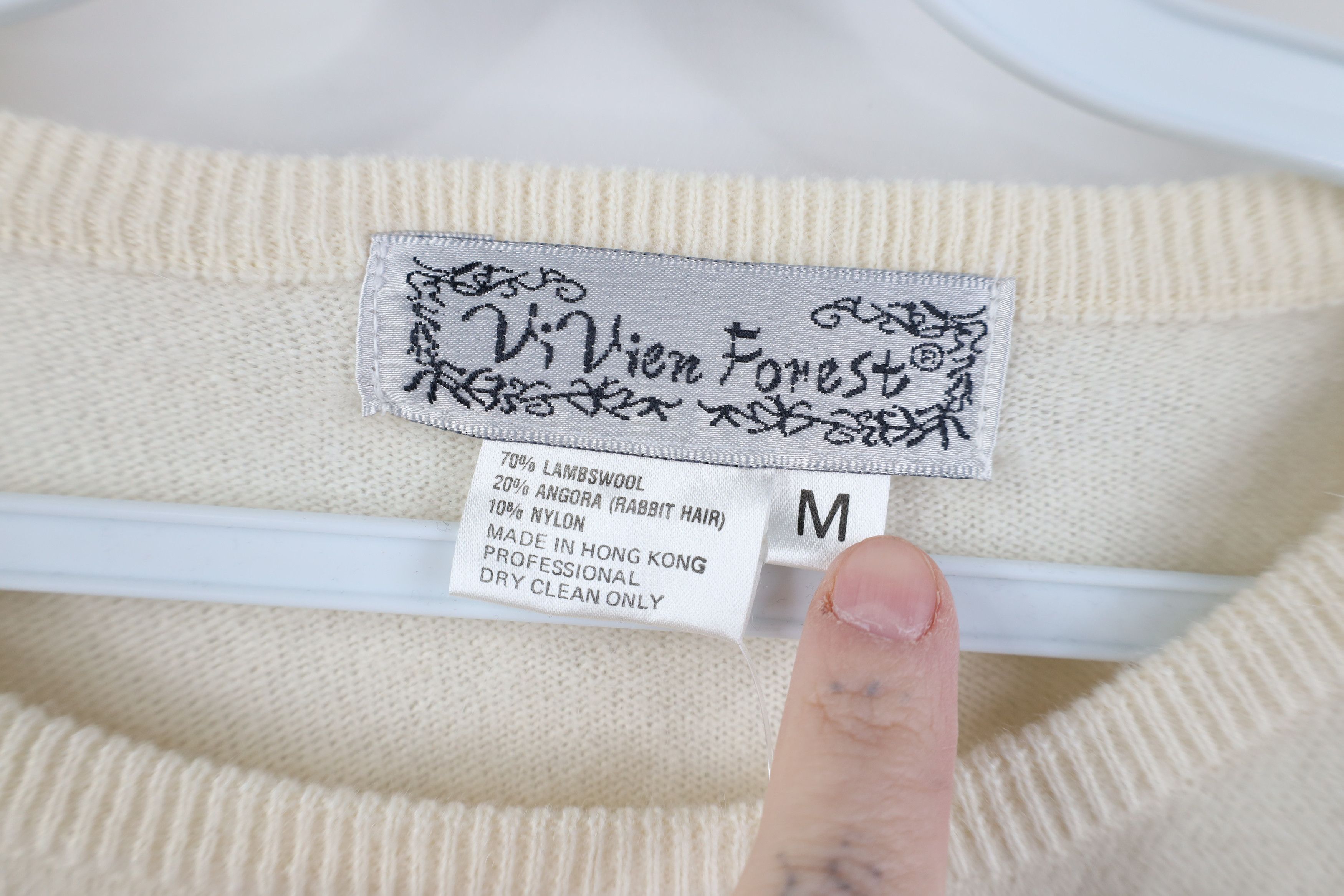 Vintage Deadstock Vintage 90s Lambswol Embroidered Flower Sweater Size M / US 6-8 / IT 42-44 - 6 Thumbnail
