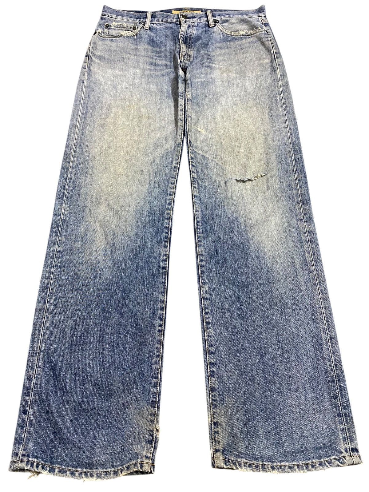 Japanese Brand Vtg Japanese Brand Uniqlo Faded Wash Distressed Loose Jeans Size US 36 / EU 52 - 1 Thumbnail