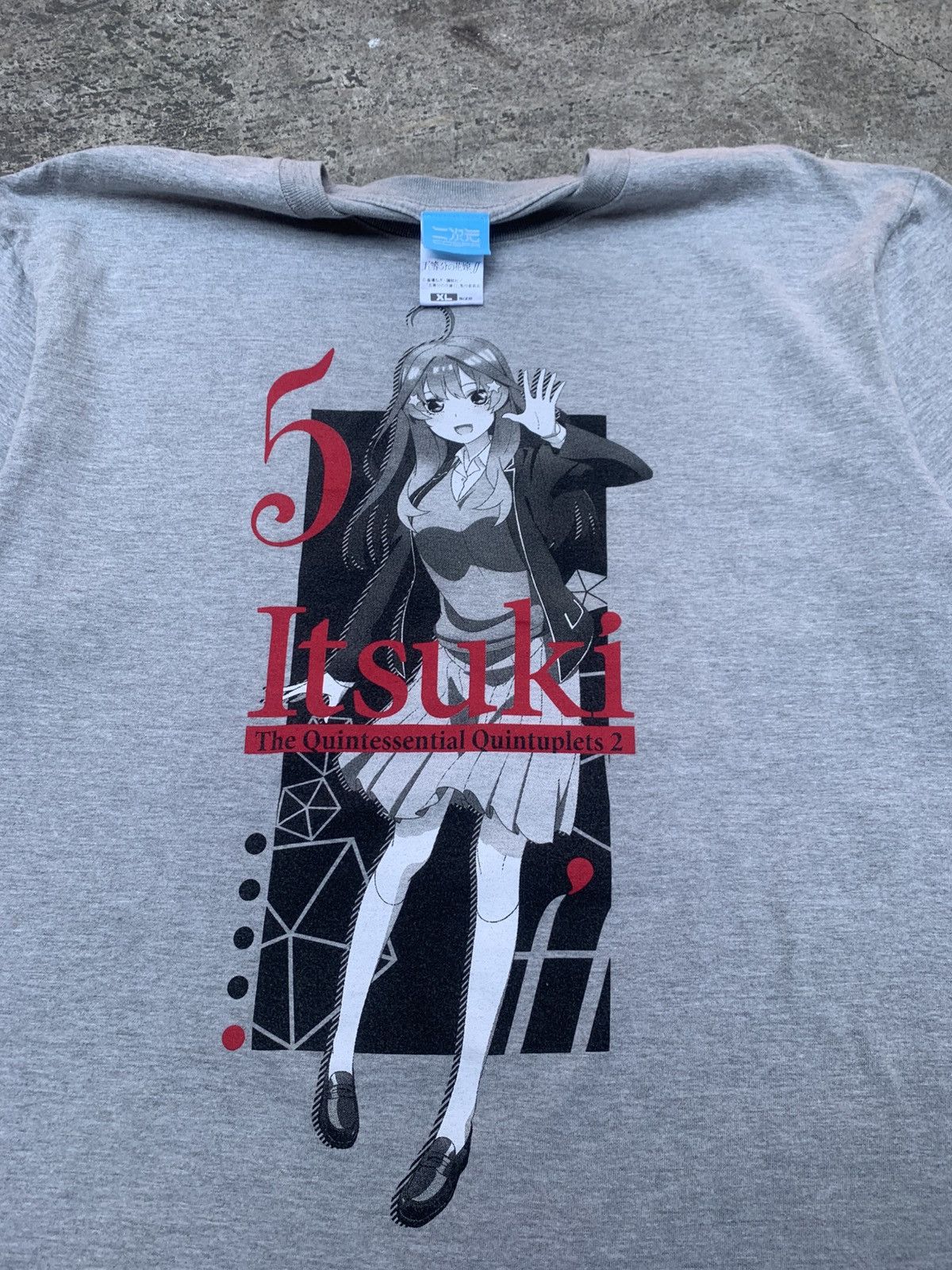 Anime The Quintessential Quintuplets - Itsuki Nakano T-Shirt Size US L / EU 52-54 / 3 - 2 Thumbnail