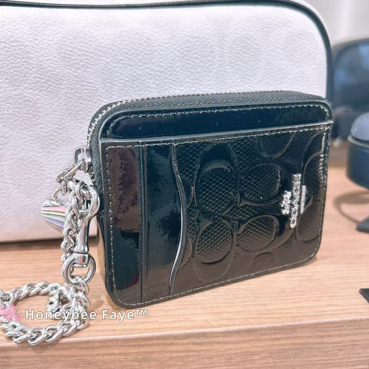 Coach Zip Card Case In Signature Leather With Heart Charm CDY73 Size ONE SIZE - 3 Thumbnail
