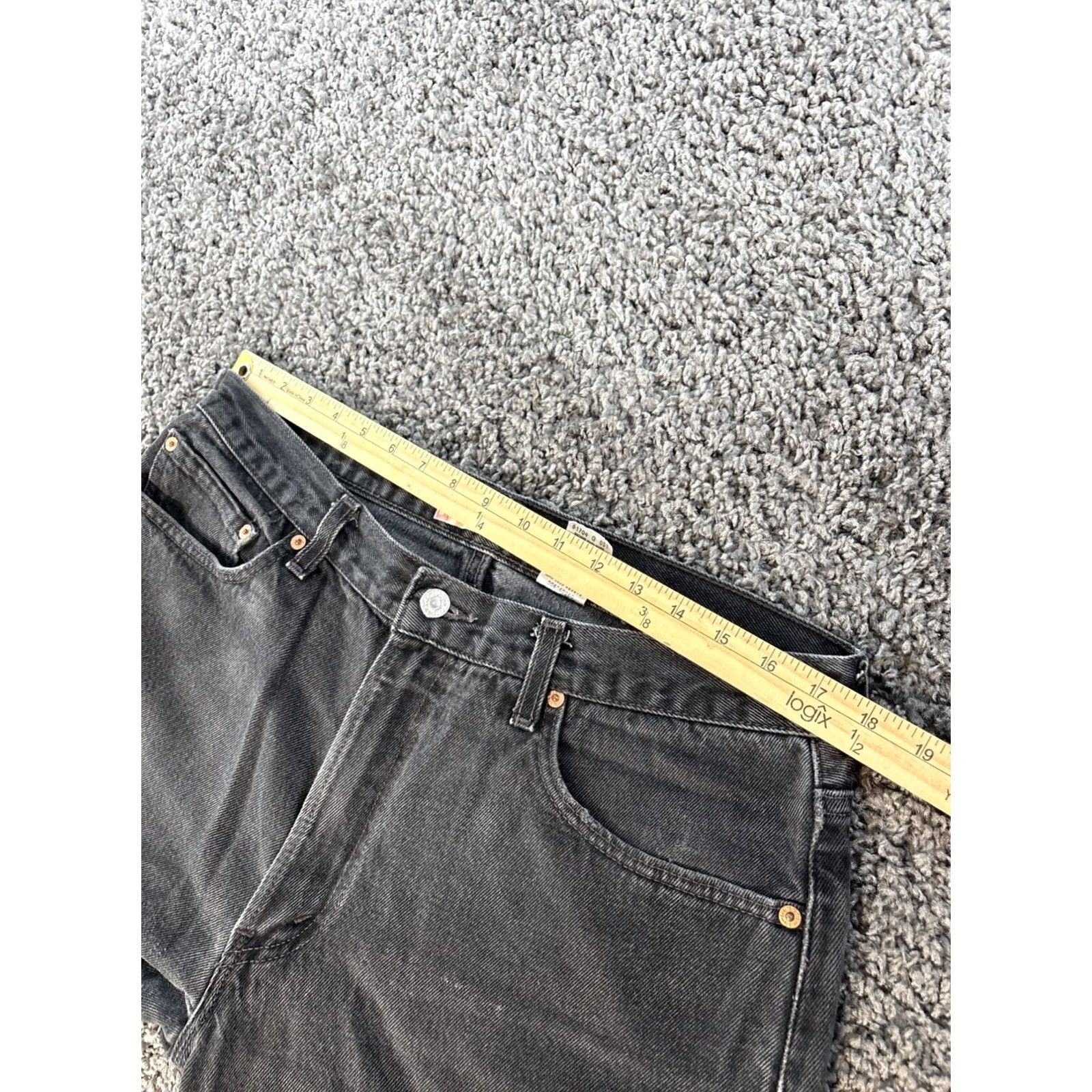 Levi's VINTAGE Levi’s 505 Jeans Mens 36x28 Black Distressed Grunge 90s Y2K Jeans Straight Men Size US 36 / EU 52 - 4 Thumbnail