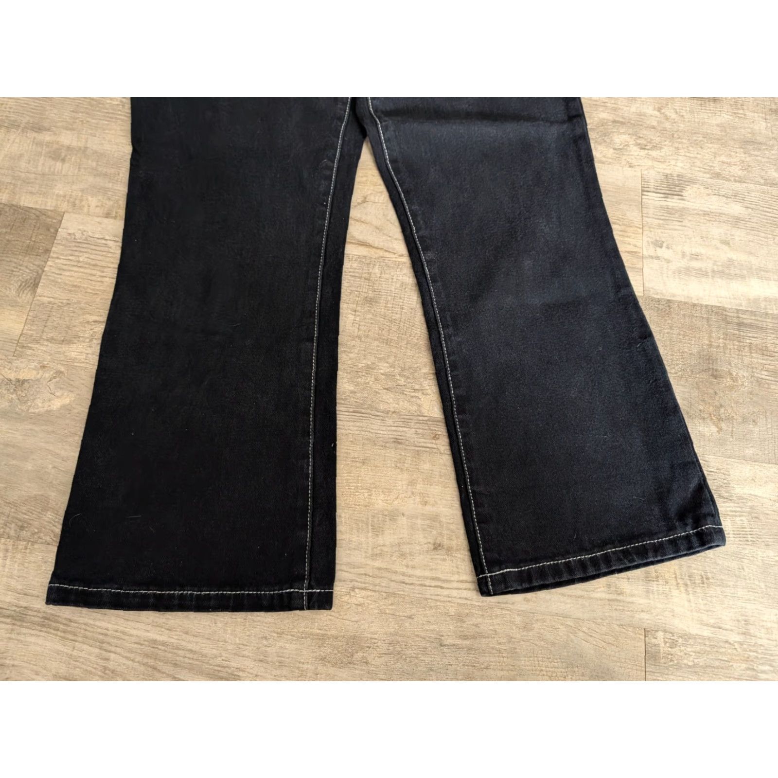 Tommy Hilfiger VINTAGE Tommy Hilfiger Capris Women Pedal Pushers Denim Dark Wash 25 Inseam Size 9 Black Flag Badge 2000s Mens? Womens Size 30" / US 8 / IT 44 - 6 Thumbnail