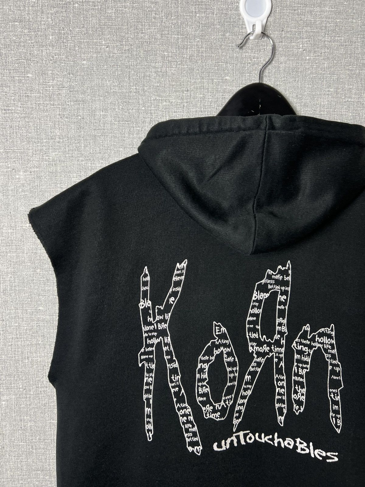 Band Tees Vintage Korn Untouchables Sleeveless Hoodie Size US XL / EU 56 / 4 - 17 Thumbnail