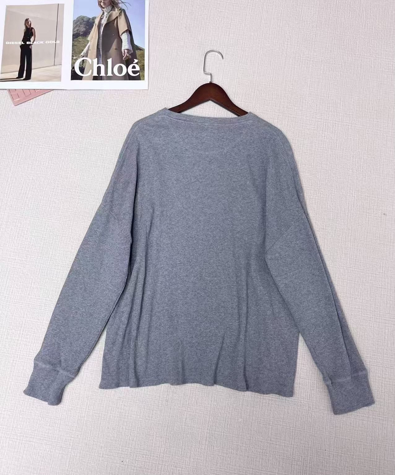 Loewe Loewe Grey Embroidered Logo Long-Sleeve Top S Size US S / EU 44-46 / 1 - 3 Thumbnail