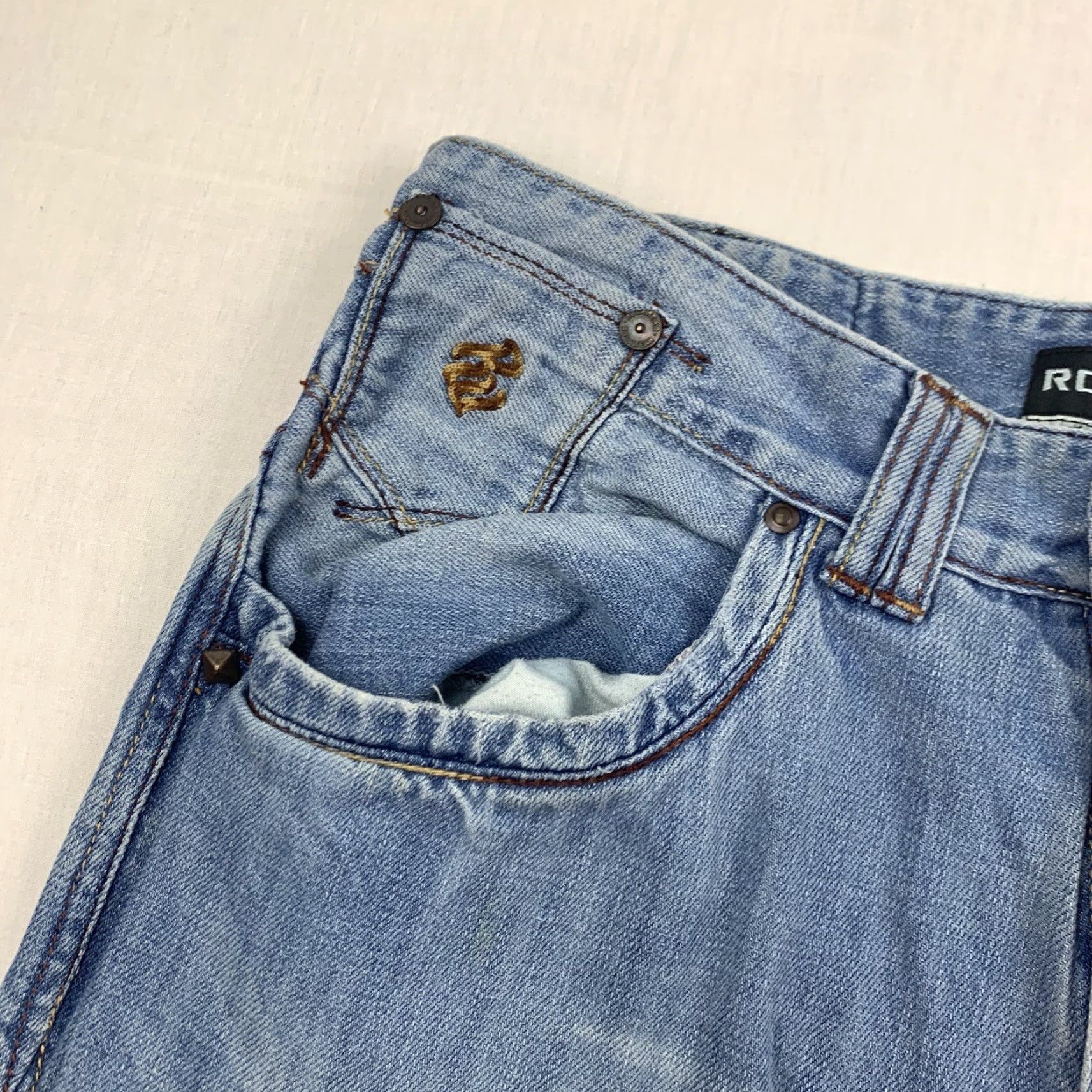 Rocawear VINTAGE Rocawear Jeans Men 32x31 Blue Grunge Y2K Skater Urban Baggy Relaxed Straight Size US 32 / EU 48 - 6 Thumbnail