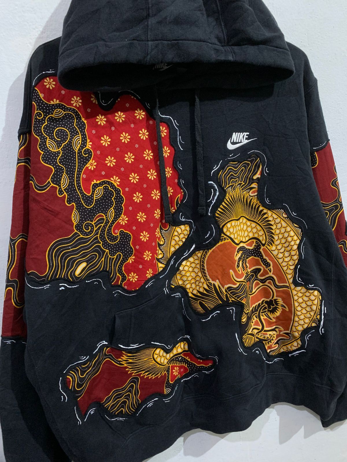 Nike Nike x Batik Rework Traditional Indonesian Hoodie Size US L / EU 52-54 / 3 - 3 Thumbnail