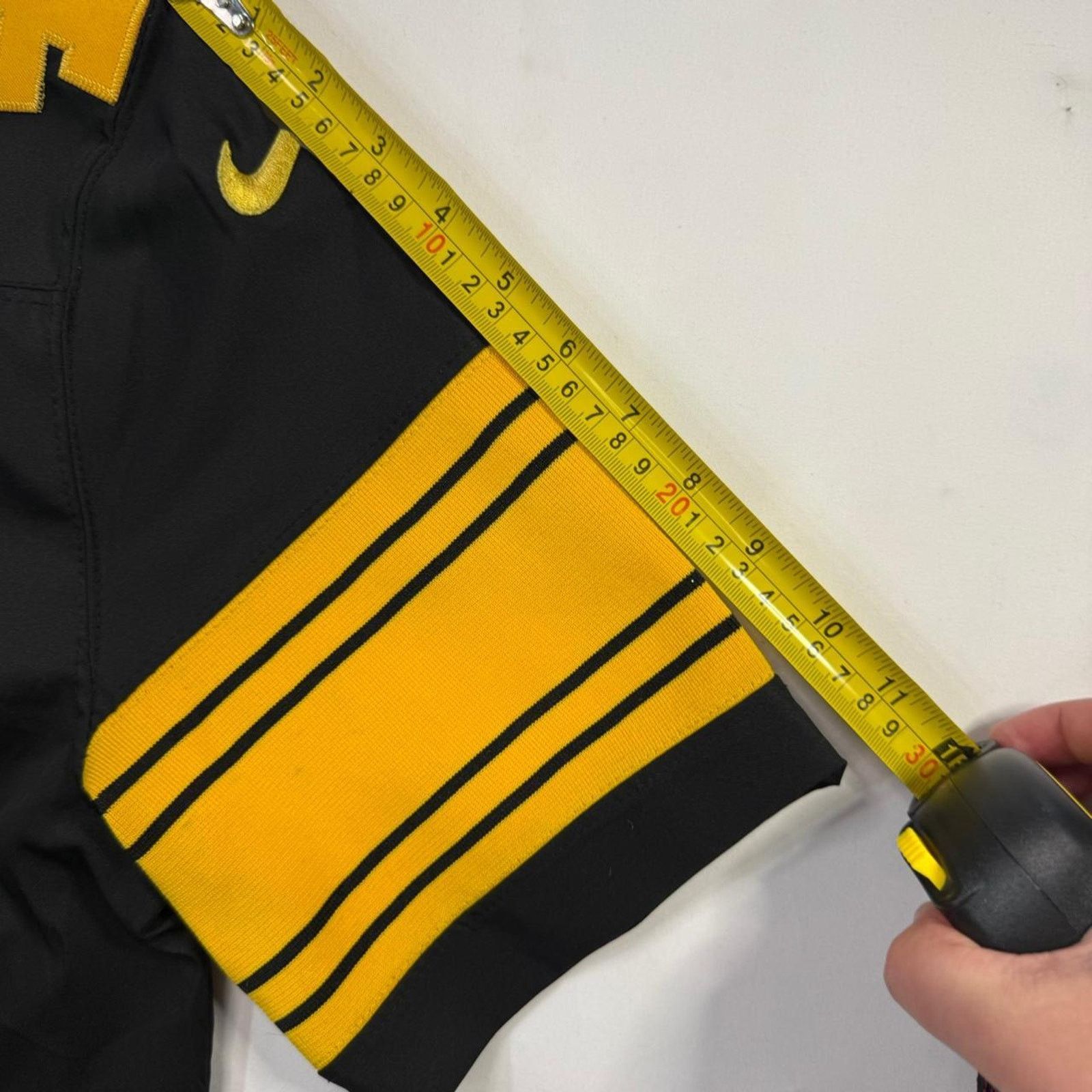 Nike Nike Pittsburgh Steelers black and yellow football jersey Size US L / EU 52-54 / 3 - 4 Thumbnail