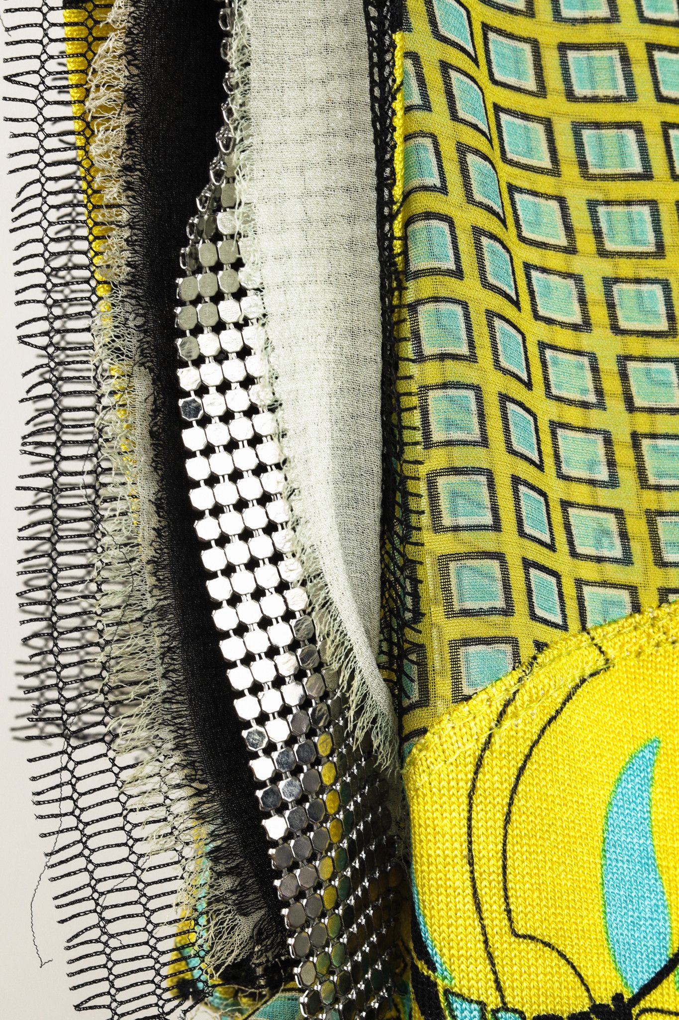 Versace Versace Yellow Print Multi-texture Chainmail Silk Top Size M / US 6-8 / IT 42-44 - 6 Thumbnail