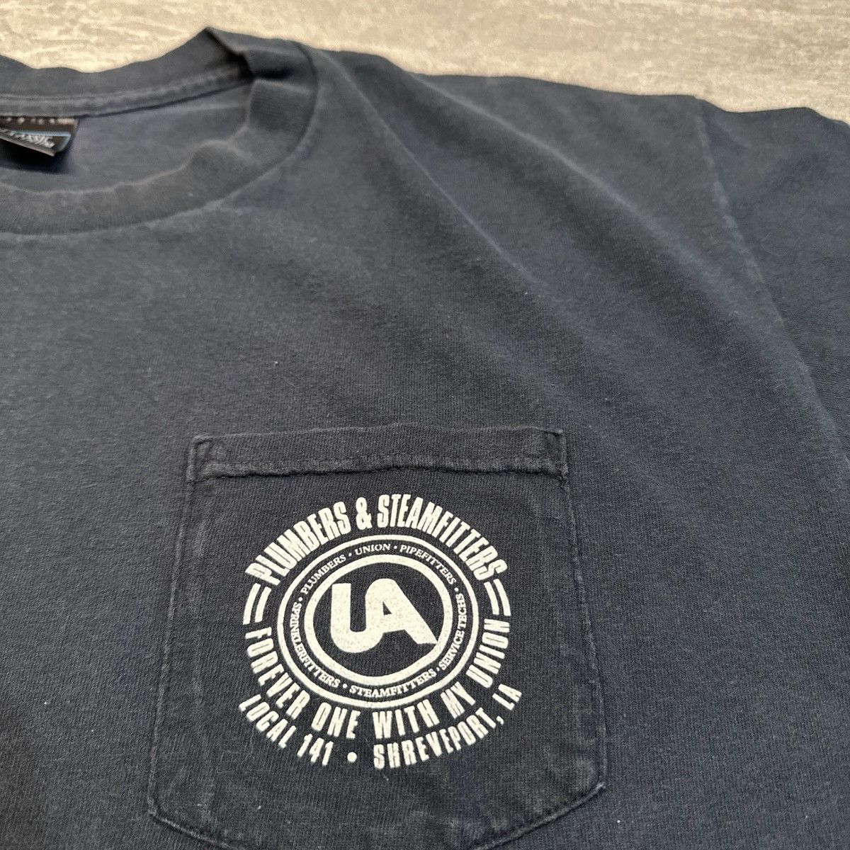 Vintage Vintage 90s American Heritage Union Plumbers Eagle Shirt Size US L / EU 52-54 / 3 - 6 Thumbnail