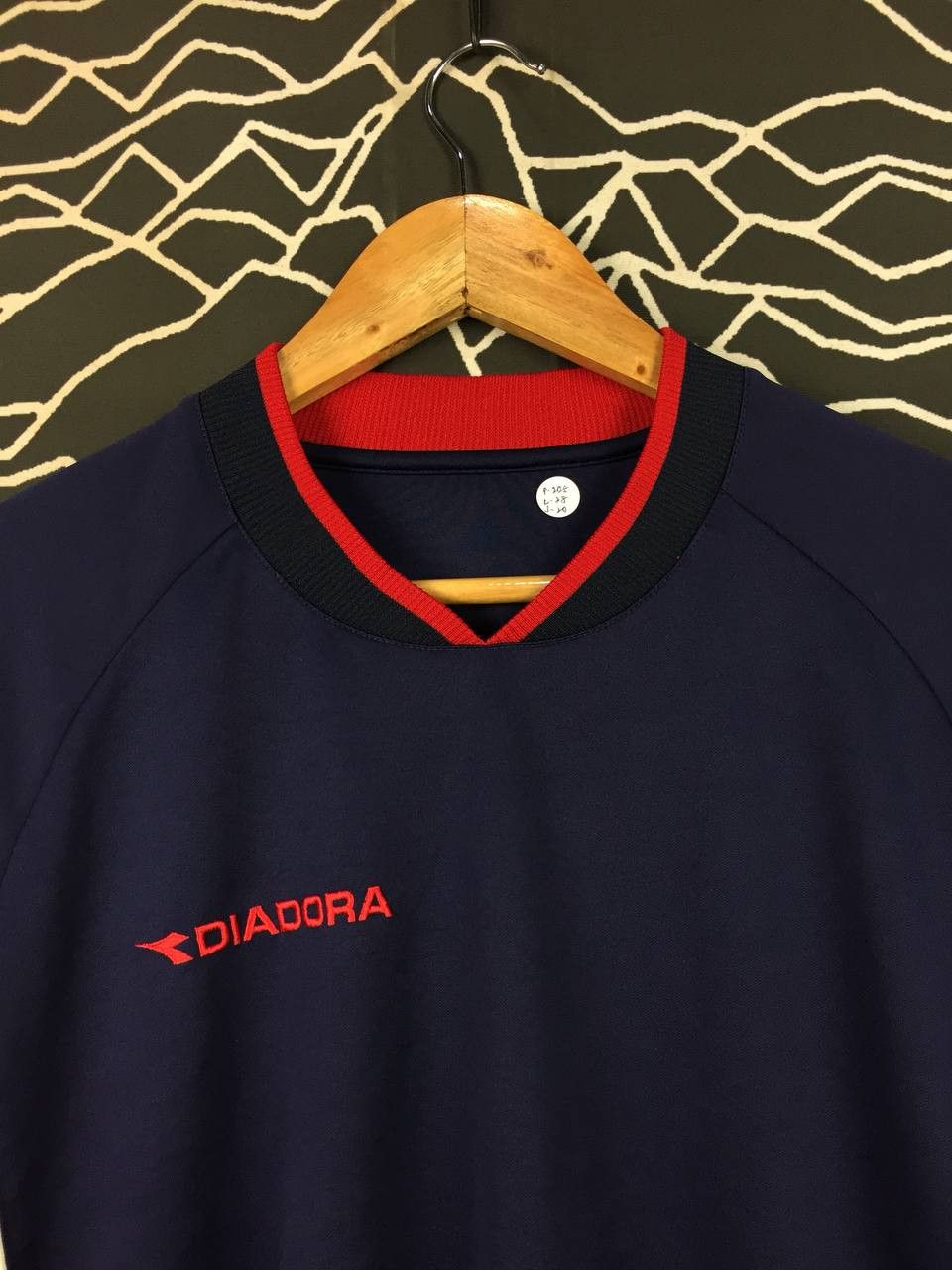 Diadora Vtg Diadora Embroidered Logo Athletic Training Jersey Size US M / EU 48-50 / 2 - 3 Thumbnail