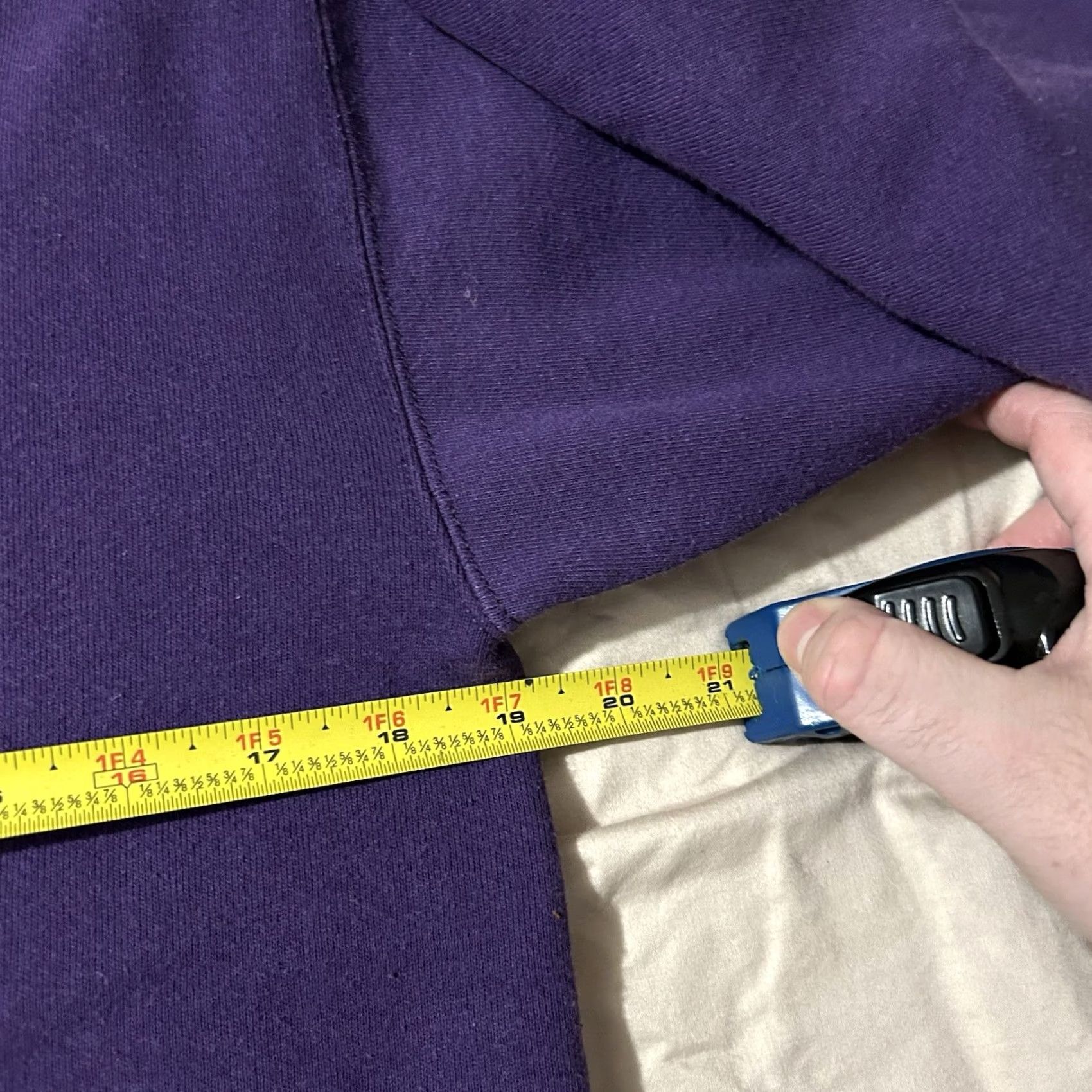 Disney VINTAGE Disney Snow White Dopey Sweatshirt S Women Purple 90s Pullover Size Small Size S / US 4 / IT 40 - 5 Thumbnail