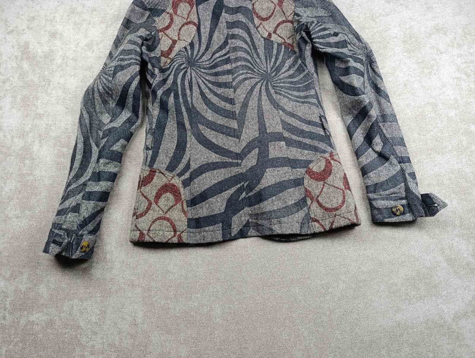 Custo Barcelona Vintage Custo Barcelona Wool Blazer Size XS / US 0-2 / IT 36-38 - 15 Thumbnail