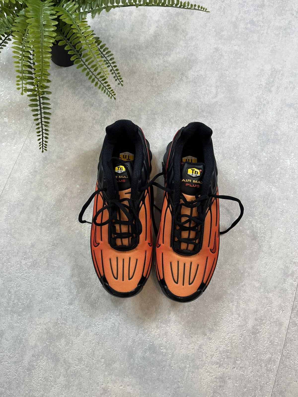 Nike NIKE TN AIR MAX PLUS RARE TIGER Y2K SNEAKERS SHOES DRILL Size US 8 / EU 41 - 3 Thumbnail