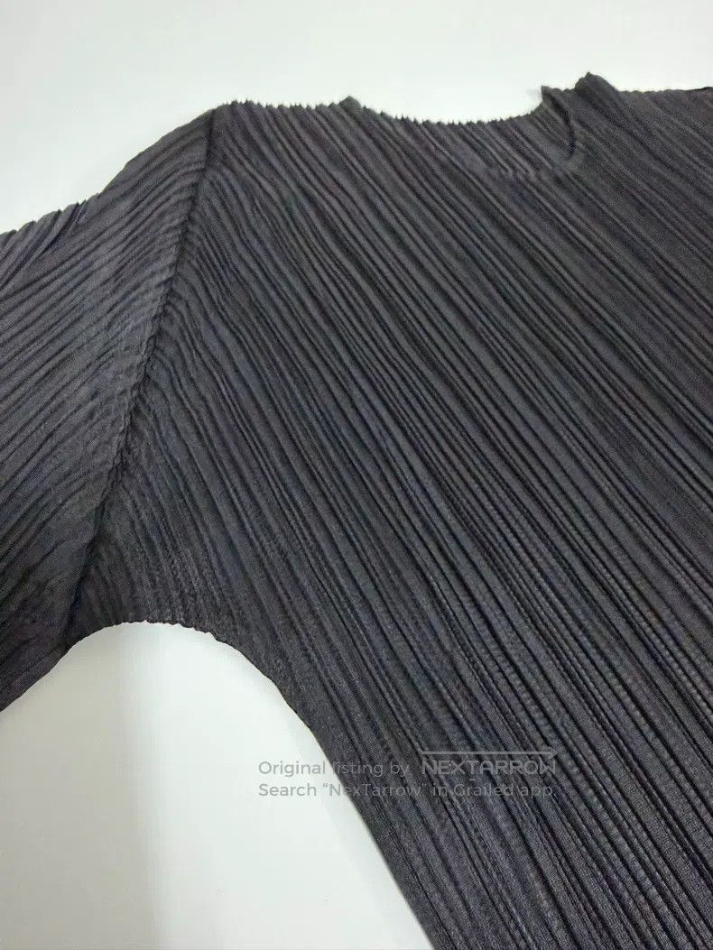 Issey Miyake Issey Miyake Black Pleated Main Line Crew Neck Long Sleeve Size M / US 6-8 / IT 42-44 - 2 Thumbnail