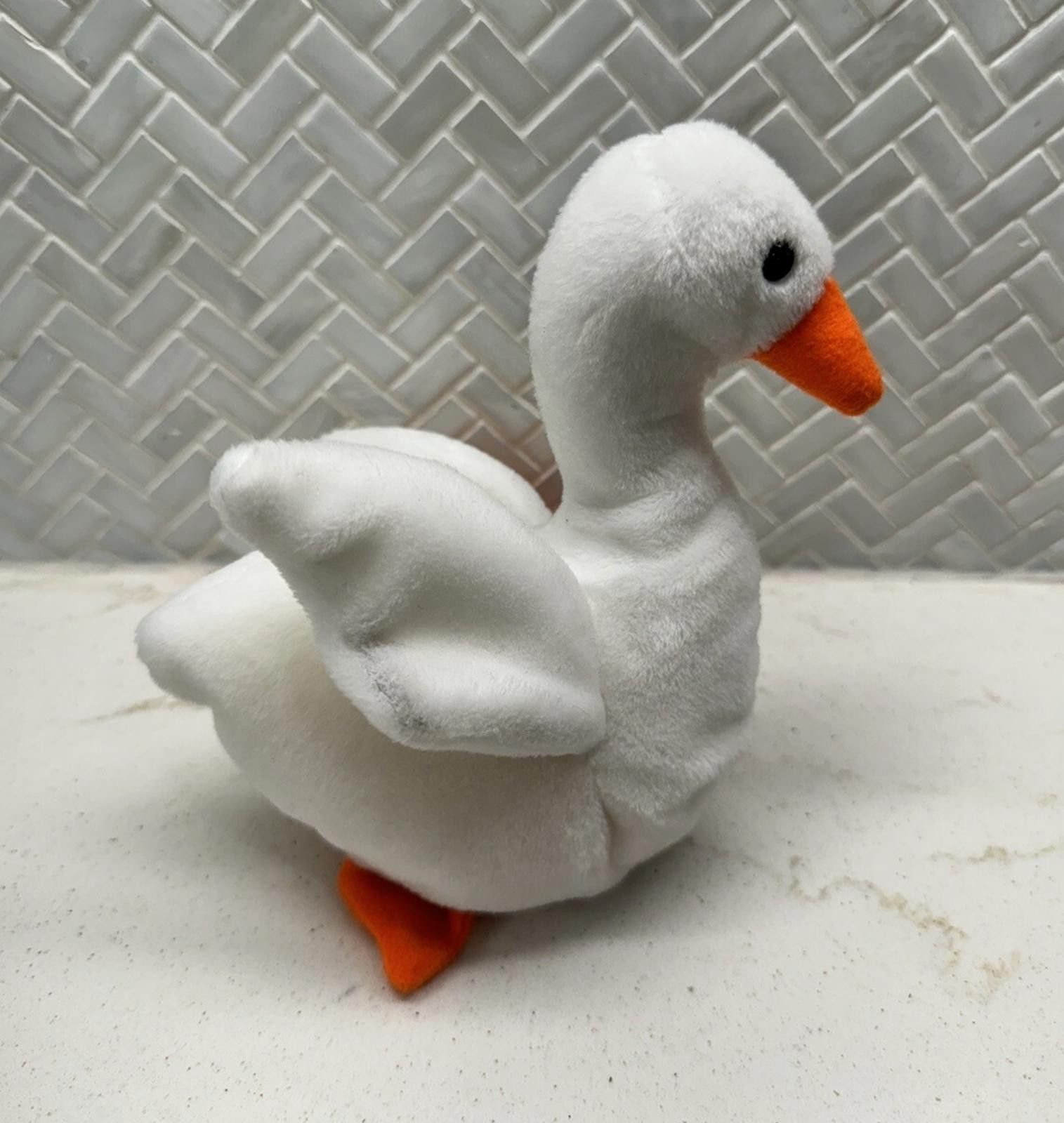 Tyler The Creator TY Inc. The Beanie Babies Collection GRACIE the Swan 5.5 Size ONE SIZE - 4 Thumbnail