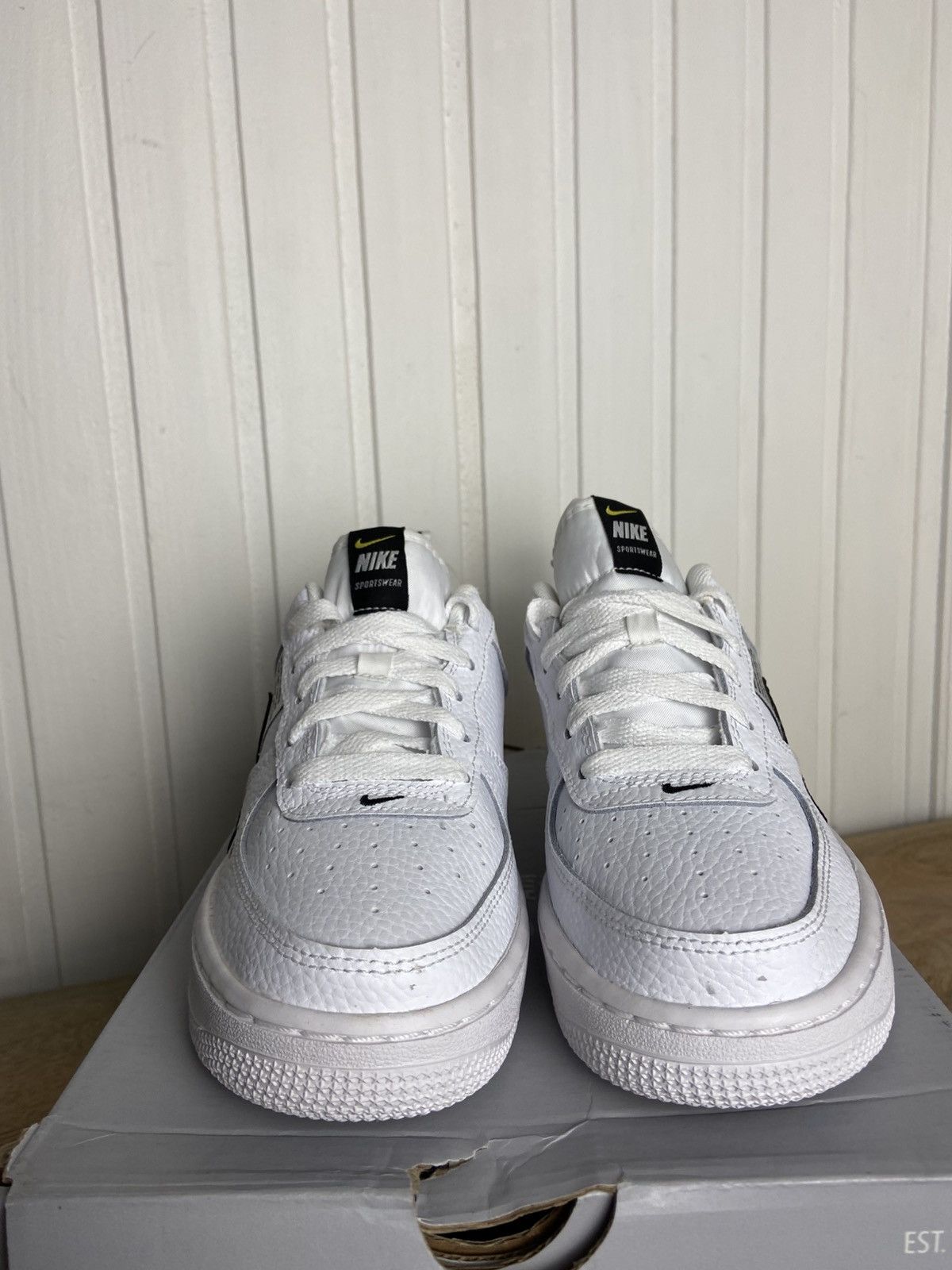Nike New Nike Air Force 1 Low Utility Size 36,5EU Size US 5.5 / IT 35.5 - 3 Thumbnail