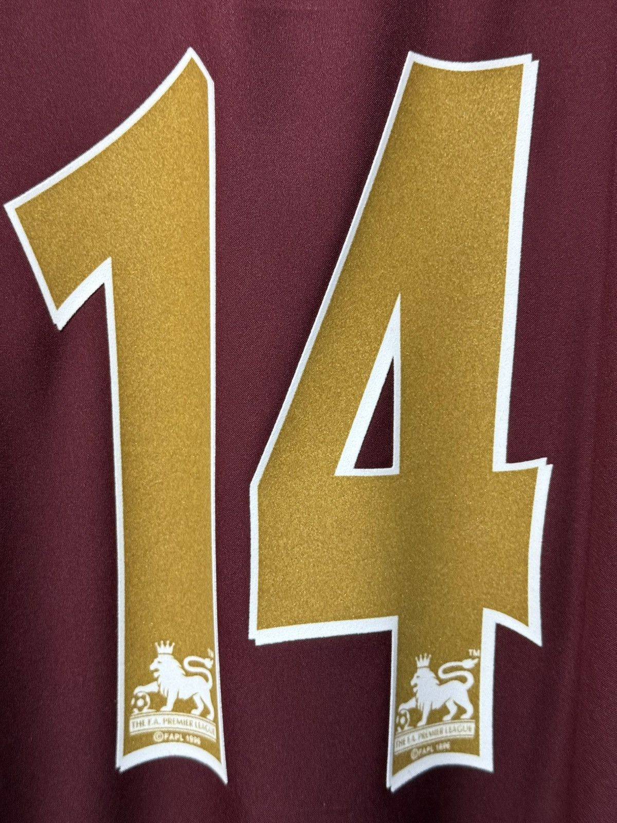 Nike 2005-06 Arsenal Home #14 Thierry Henry XXL (MINT) Size US XXL / EU 58 / 5 - 12 Thumbnail