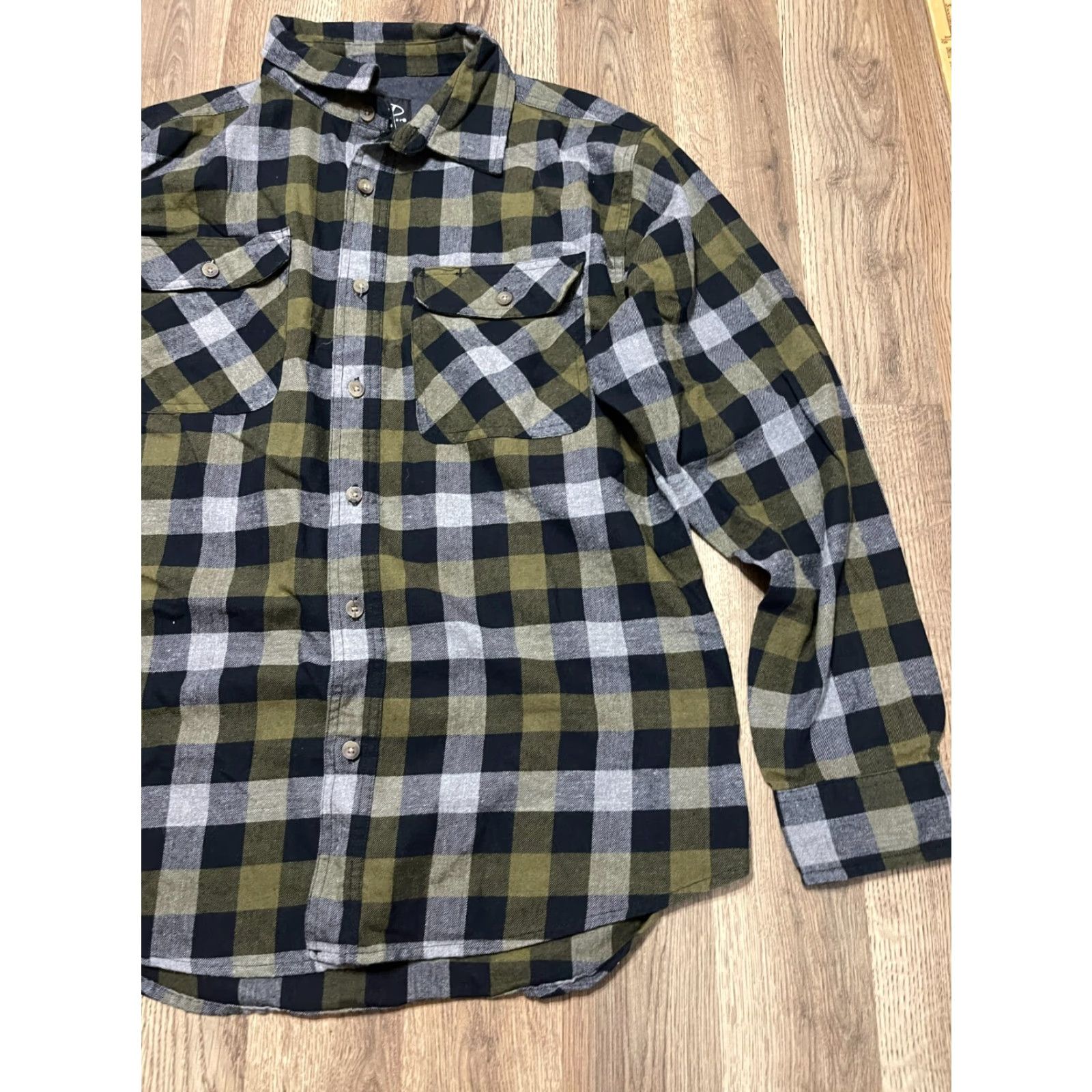 Vintage Rugged Wear Shirt Mens Large Plaid Button Up Long Sleeve Collared Casual Black Green Gray Vintage: No (adjusted) Size US L / EU 52-54 / 3 - 4 Thumbnail