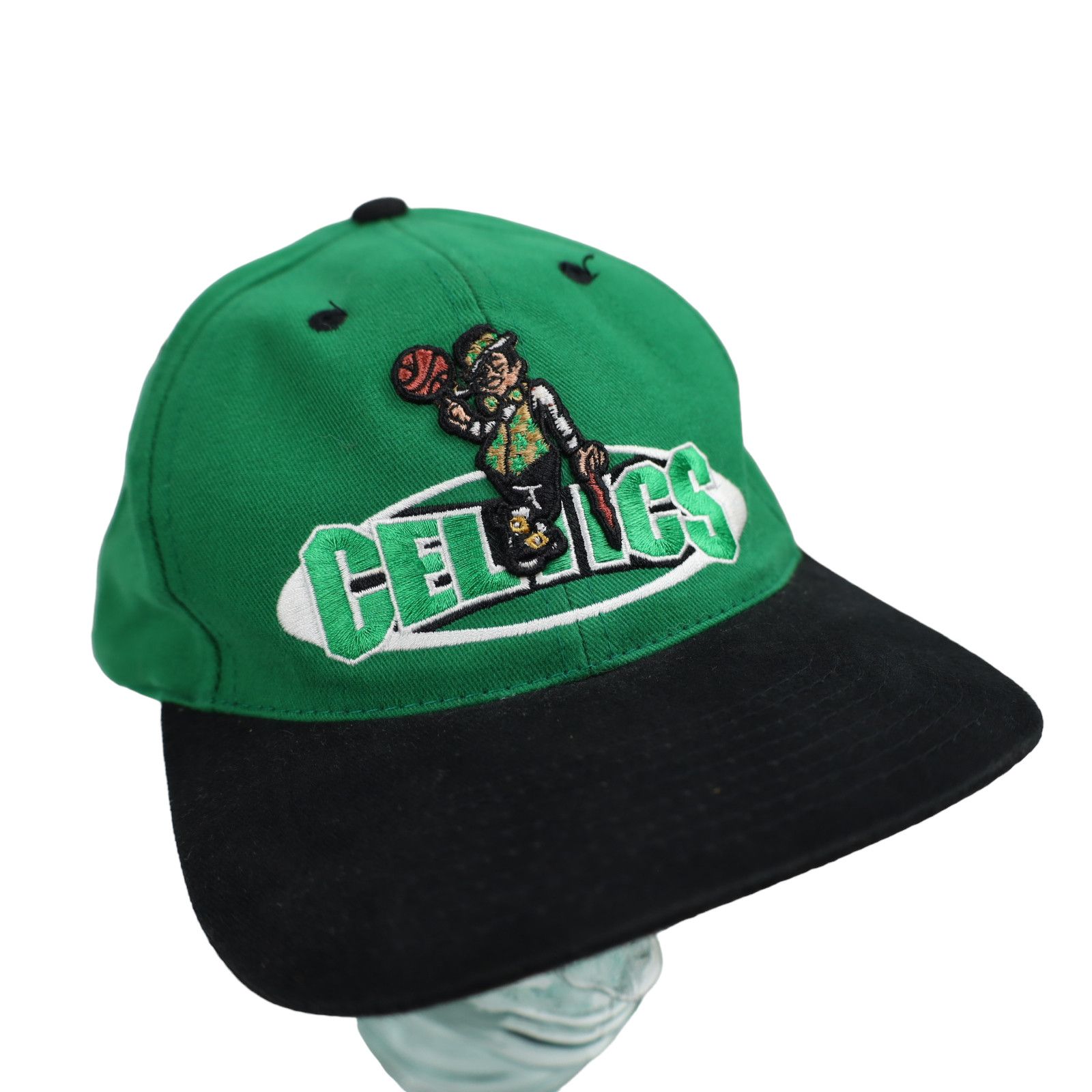 NBA × Vintage Vintage Boston Celtic Spellout Hat Cap Size ONE SIZE - 2 Thumbnail