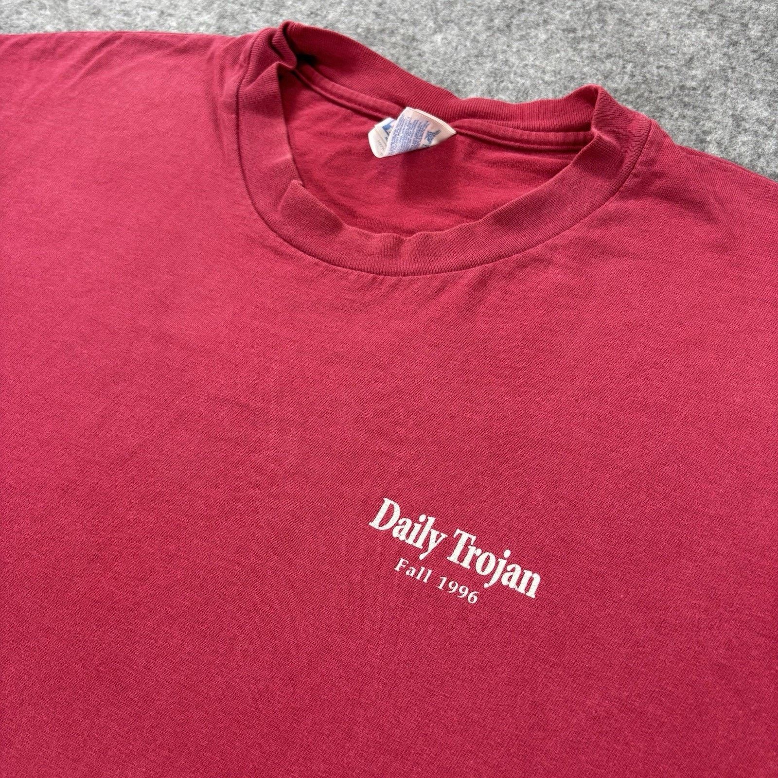 Hanes Vintage 1996 USC Daily Trojan Hanes Beefy-T Red Shirt XXL Size US XXL / EU 58 / 5 - 1 Thumbnail