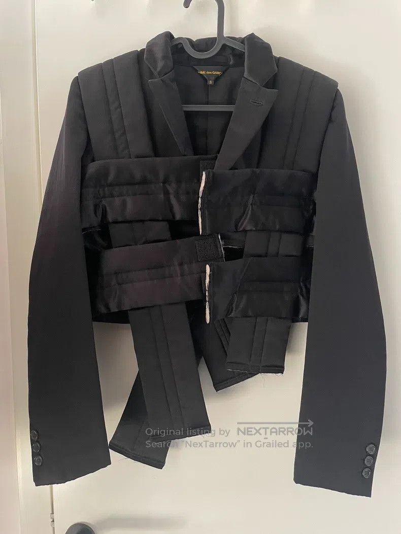 Comme des Garcons Comme Des Garcons Special Shaped Quilted Coat Size S Size S / US 4 / IT 40 - 1 Thumbnail
