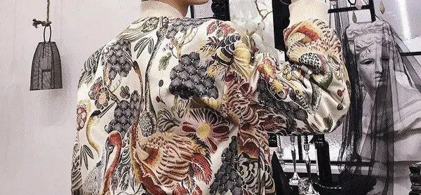 Vintage Floral Graphic Embroidery Jacket, Sukajan Souvenir Jacket Size US L / EU 52-54 / 3 - 6 Thumbnail
