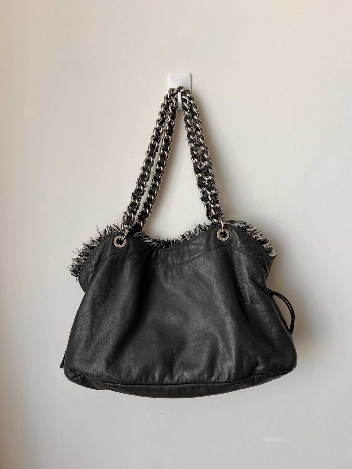 Chanel Chanel 2010-2011 Fringed Logo Large Hobo Tote Bag Size ONE SIZE - 4 Thumbnail