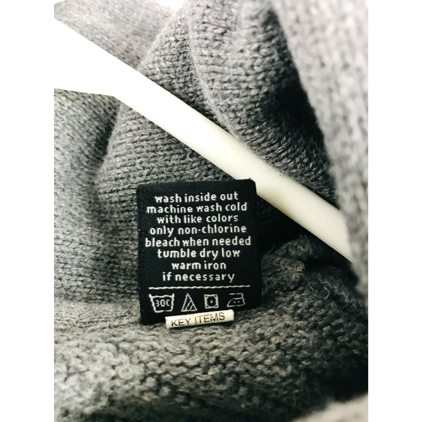 Sean John Sean John Sweater Women's Size Large Gray Cable-Knit Rib Shawl Neck Pullover Size L / US 10 / IT 46 - 7 Thumbnail