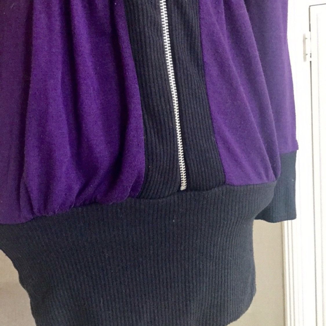 Vintage LVLX BLACK & PURPLE EMBROIDERED ZIP UP SWEATER TUNIC TOP Size M / US 6-8 / IT 42-44 - 4 Thumbnail