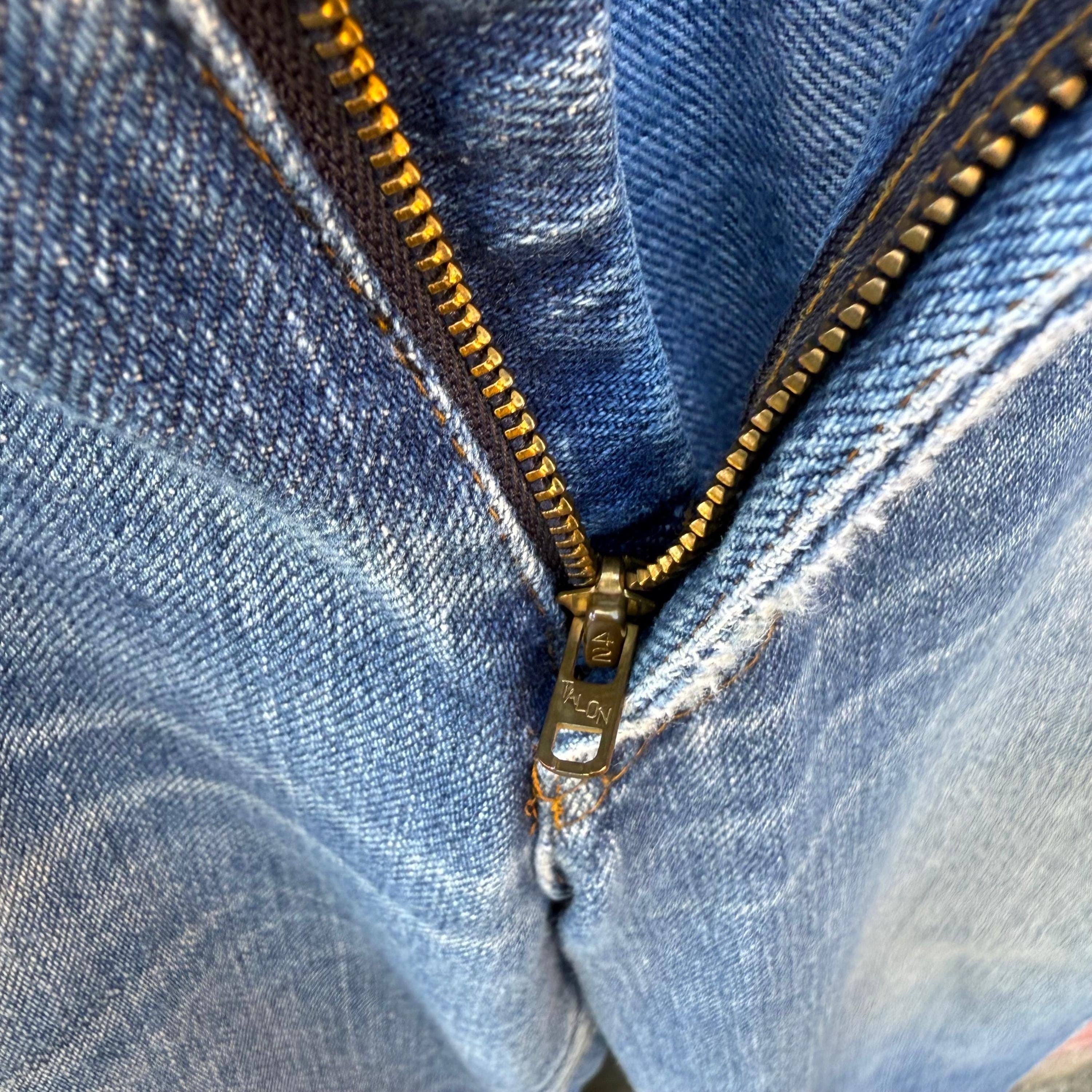 Vintage 70's Vintage Plain Pocket Distressed Medium Wash Denim Jeans Size US 34 / EU 50 - 6 Thumbnail
