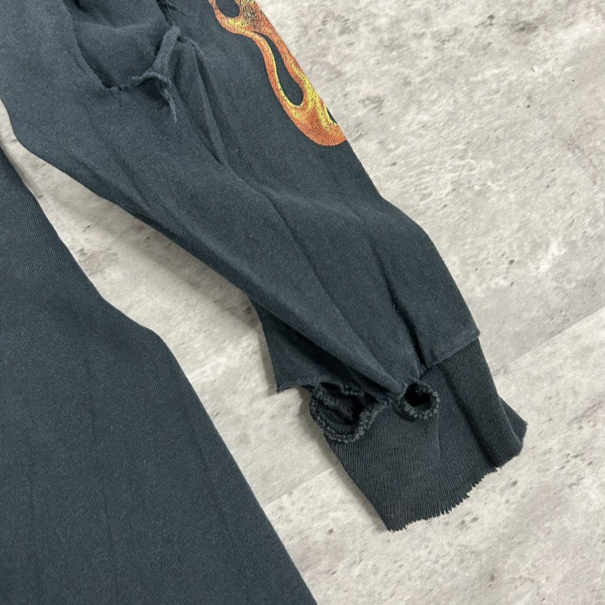 Vintage vintage Harley Davidson style long sleeve flame shirt Sz xl Size US XL / EU 56 / 4 - 7 Thumbnail