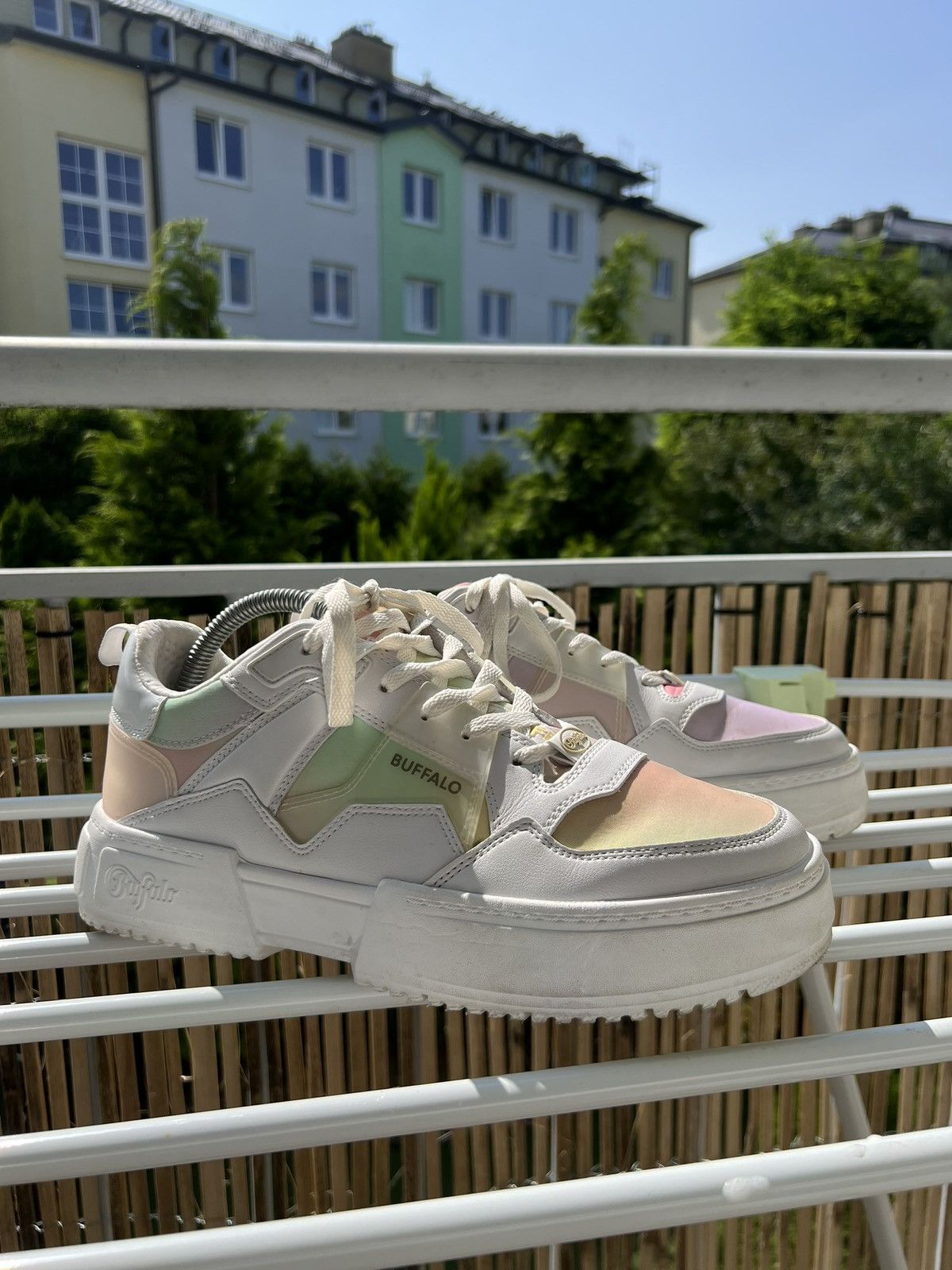 Buffalo London Buffalo RSE V2 Vegan low sneakers US 9 avantgarde casual y2k Size US 9 / IT 39 - 3 Thumbnail