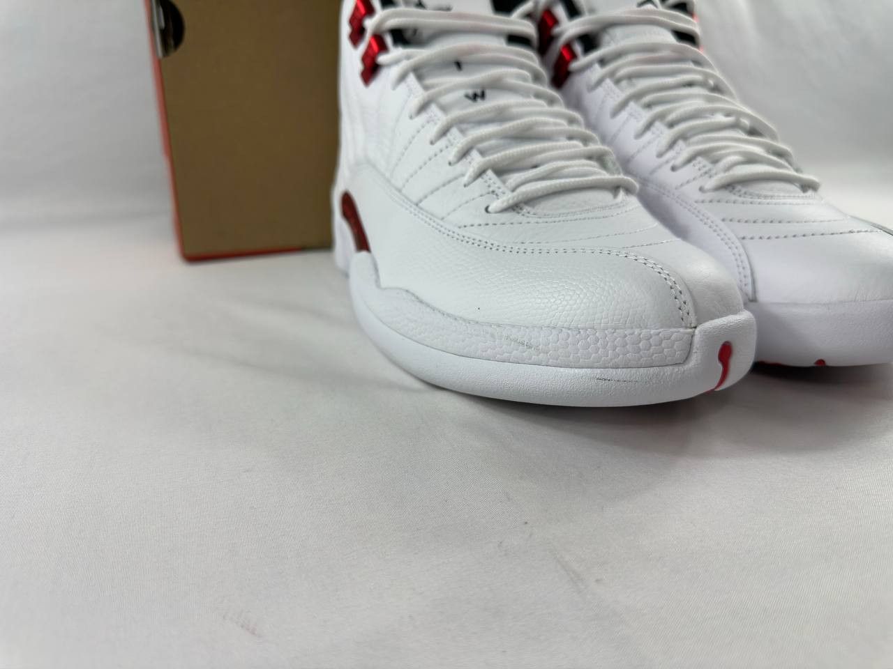 Nike Nike Air Jordan 12 Retro 'Twist' CT8013-106 Worn Once Size US 8.5 / EU 41-42 - 3 Thumbnail