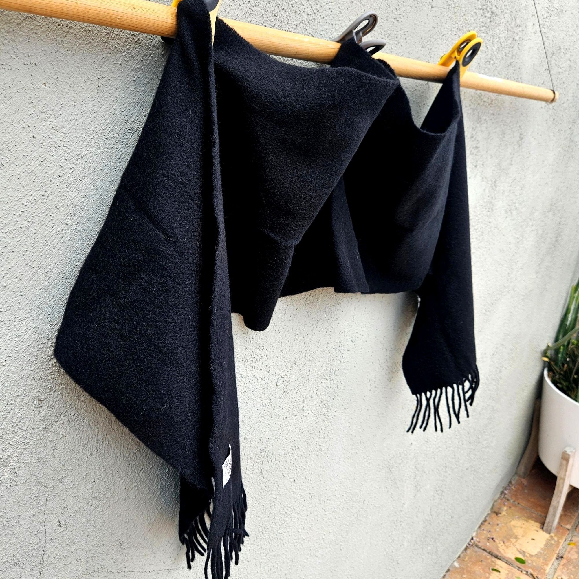 Other Irish Lambswool Black Shawl 72 x 12 Inches John Hanley Size ONE SIZE - 3 Thumbnail