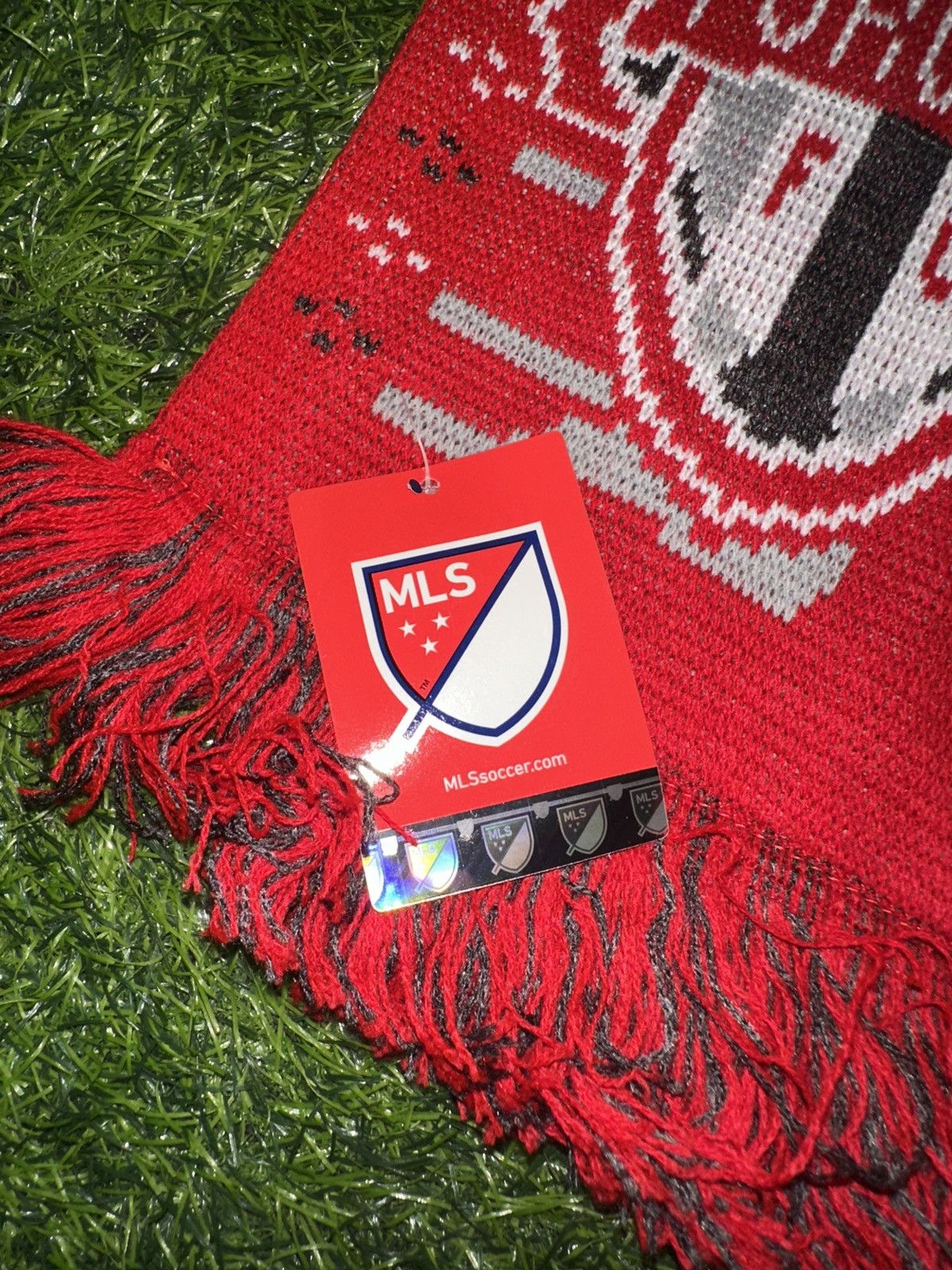 Other MLS Toronto FC soccer scarf Size ONE SIZE - 4 Thumbnail