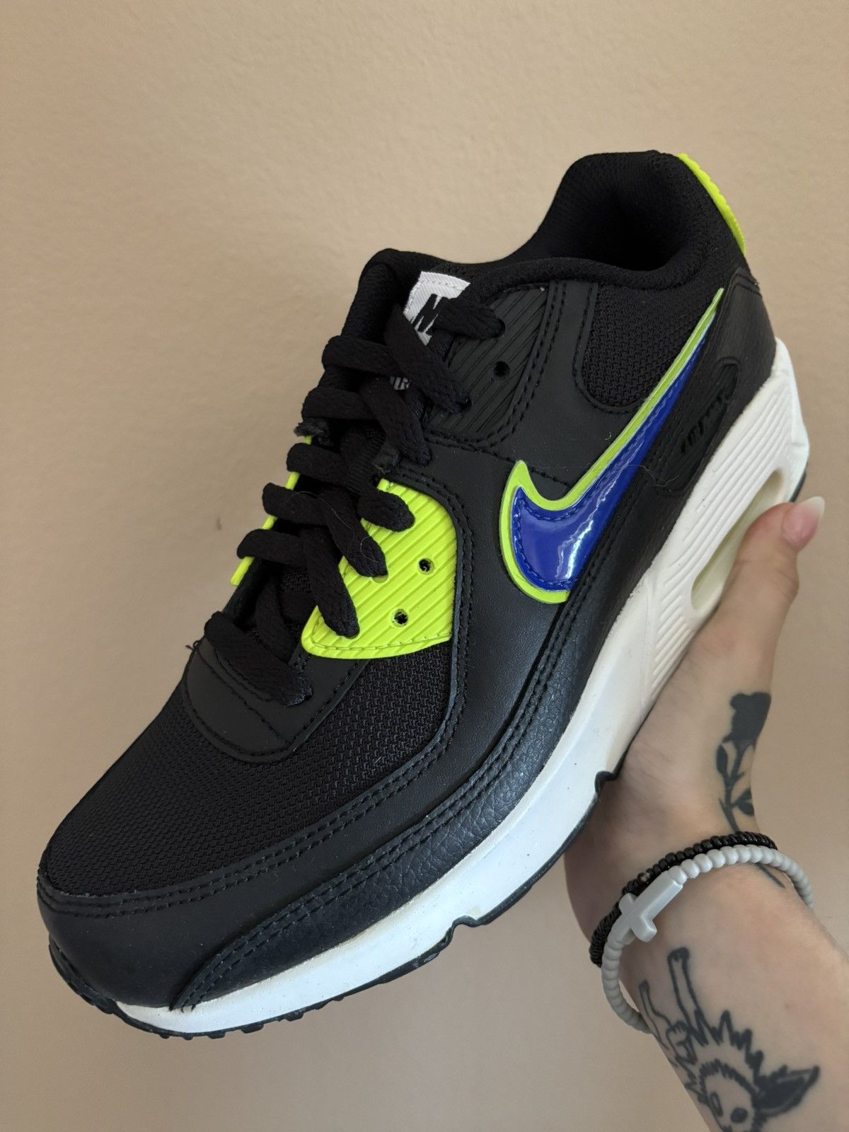 Nike Nike Air Max 90 GS 'Black Volt Racer Blue' Size US 6 / EU 39 - 1 Thumbnail