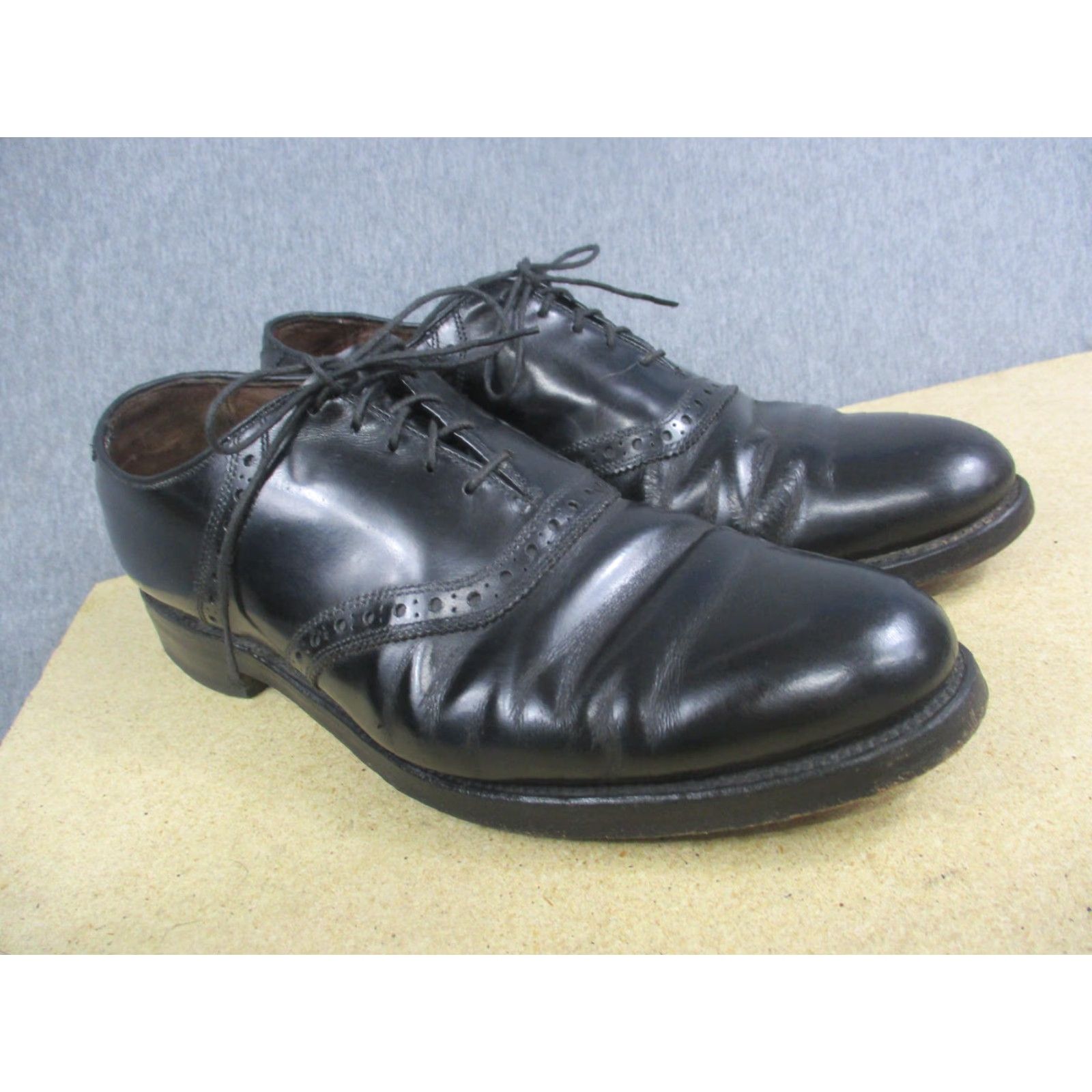 Allen Edmonds Allen Edmonds Dress Shoes Mens 9.5 C Black Cap Toe Oxford Leather Shoes Size ONE SIZE - 2 Thumbnail