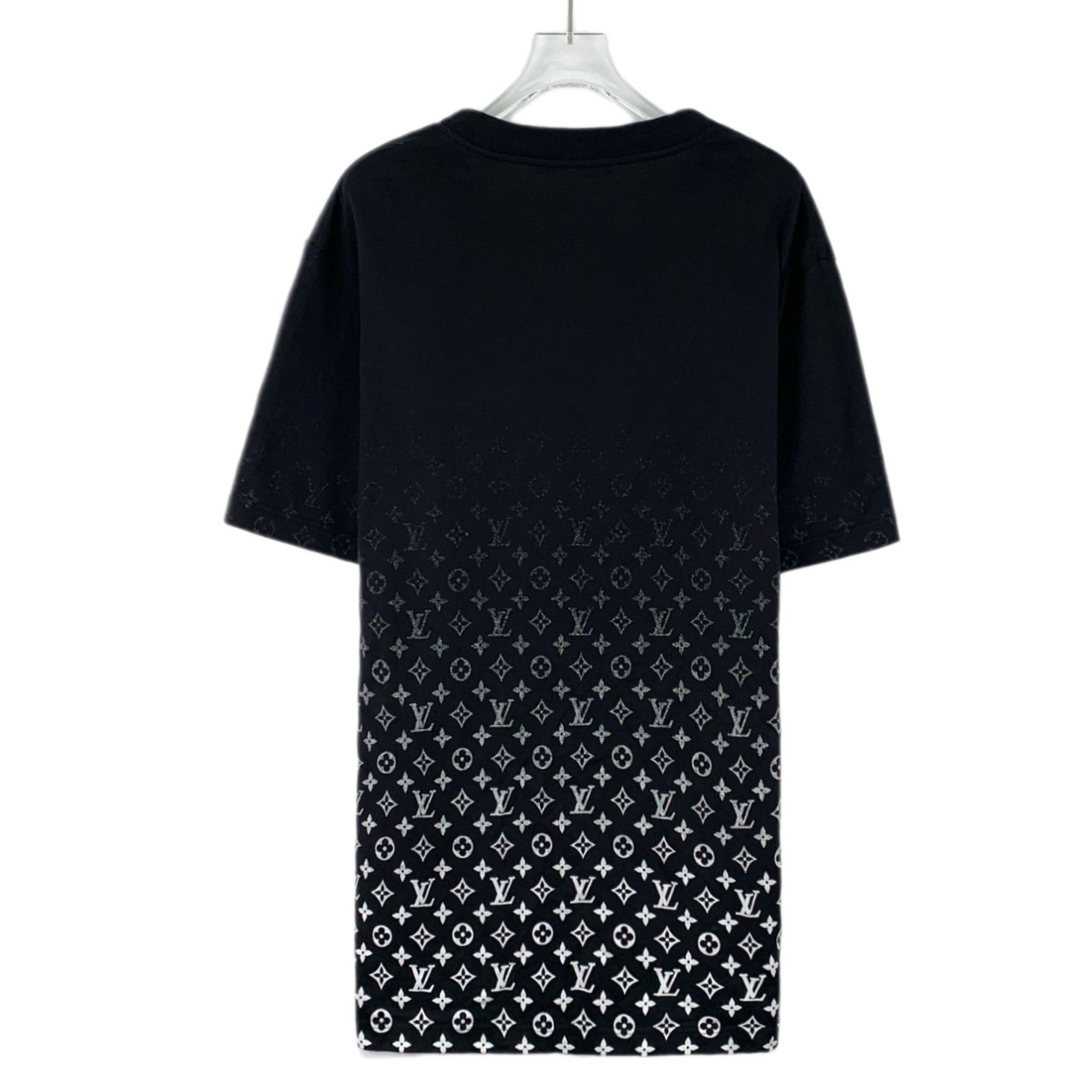 Louis Vuitton Louis Vuitton Monogram Gradient T-Shirt Black (XXL) Size US XXL / EU 58 / 5 - 2 Thumbnail