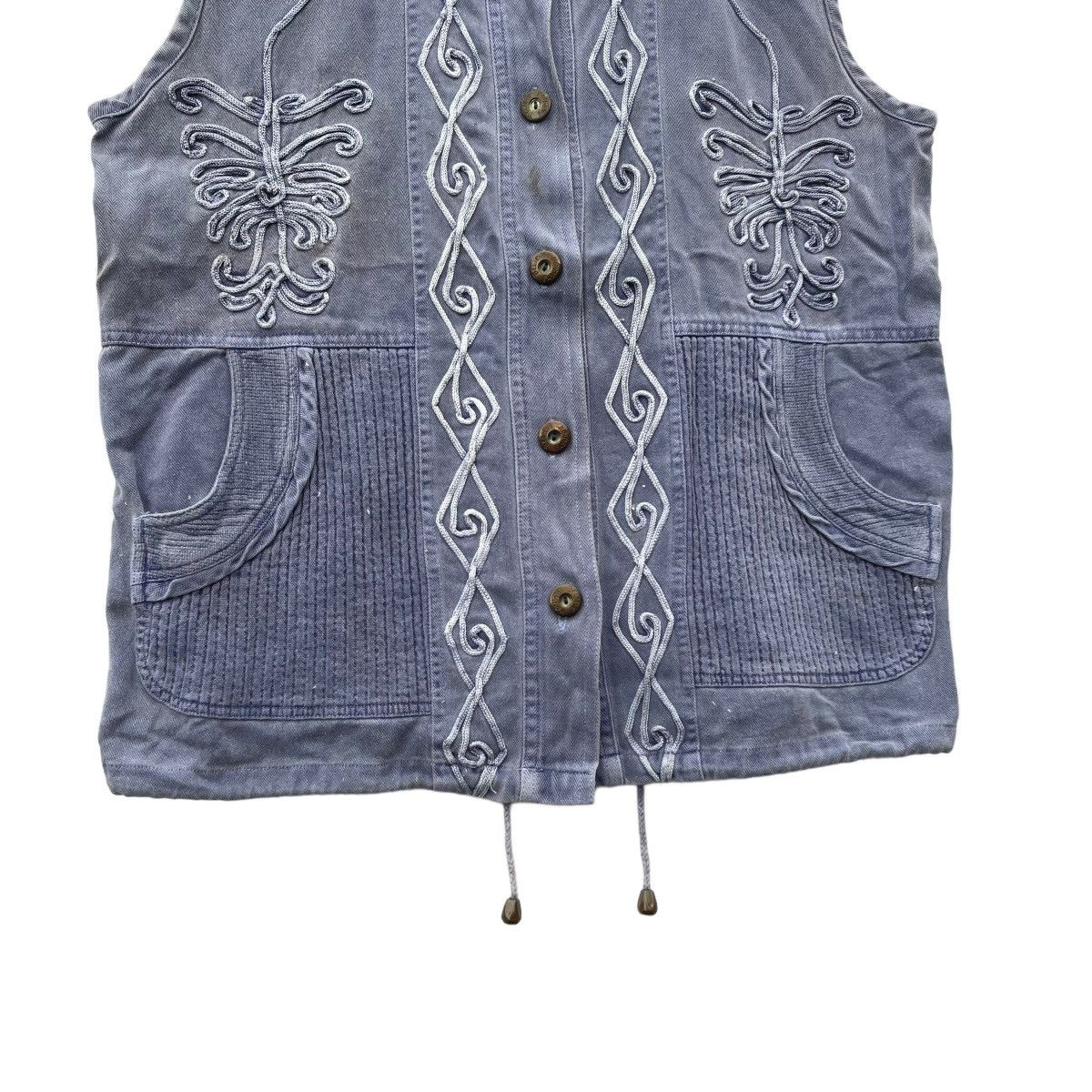 Other Vintage Maturio Dea Embroidered Button Up Vest Size US L / EU 52-54 / 3 - 5 Thumbnail