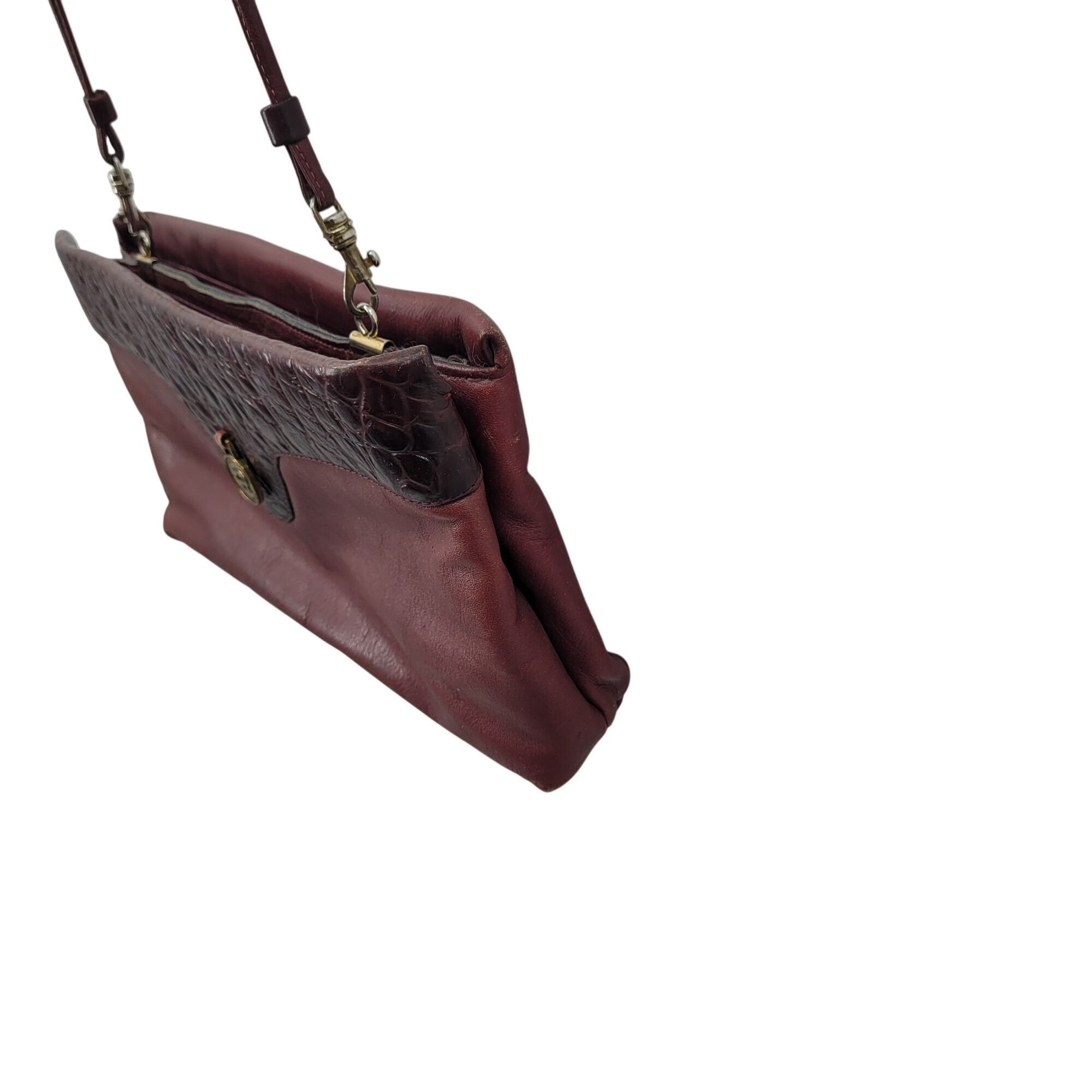 Etienne Aigner Vtg Oxblood Burgundy Wine Leather Embossed Croc Convertible Size ONE SIZE - 8 Thumbnail