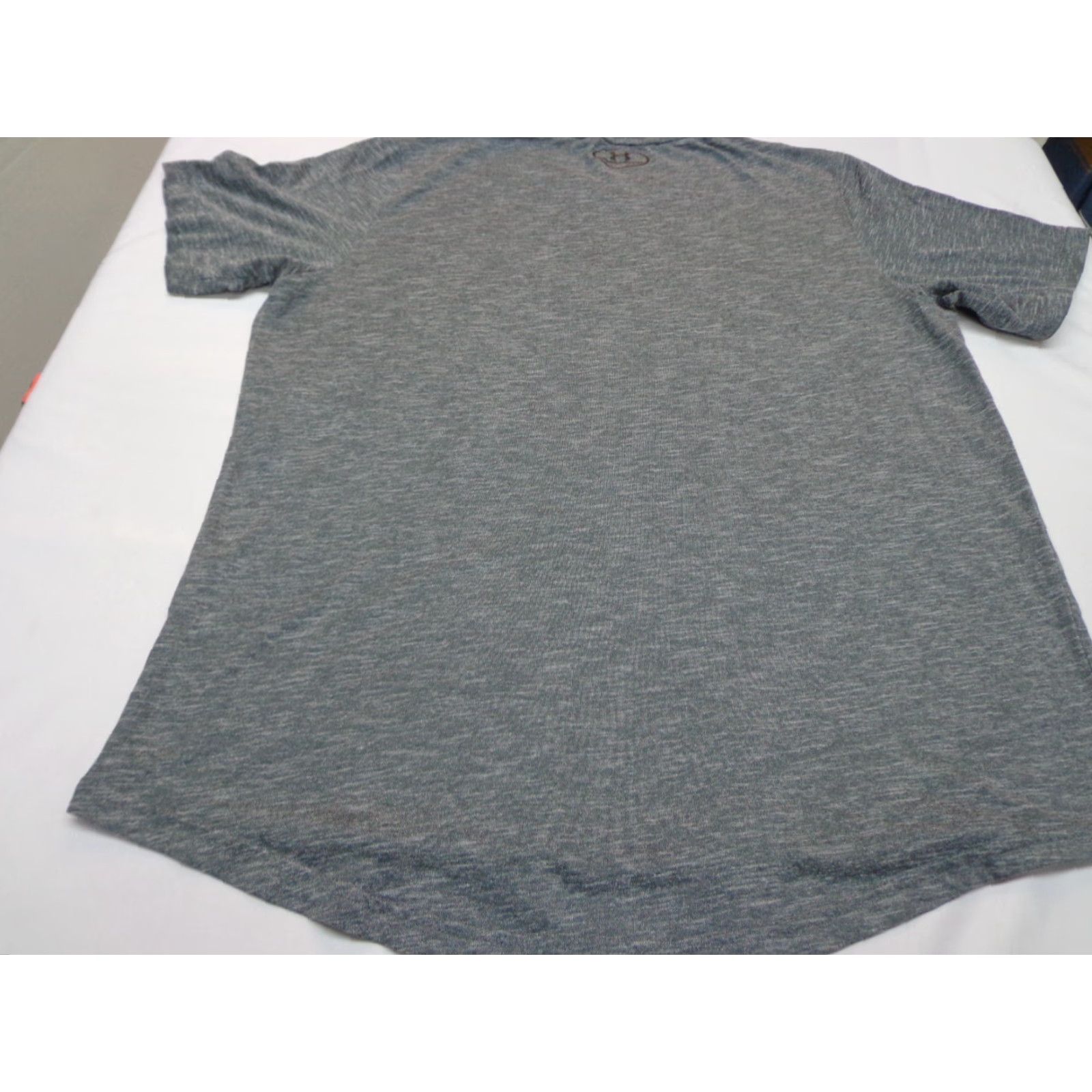 Under Armour Under Armour Men's Gray Heat Gear Short Sleeve Size Large Loose Fit T-Shirt Sports Activewear Running Gym Training Mens Size US 33 - 7 Thumbnail