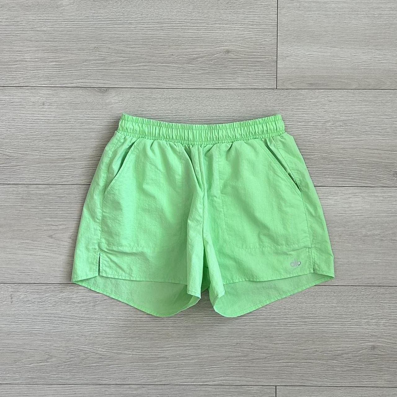 Alo Alo Yoga Alumni Short Ultramint Size 26" / US 2 / IT 38 - 2 Thumbnail