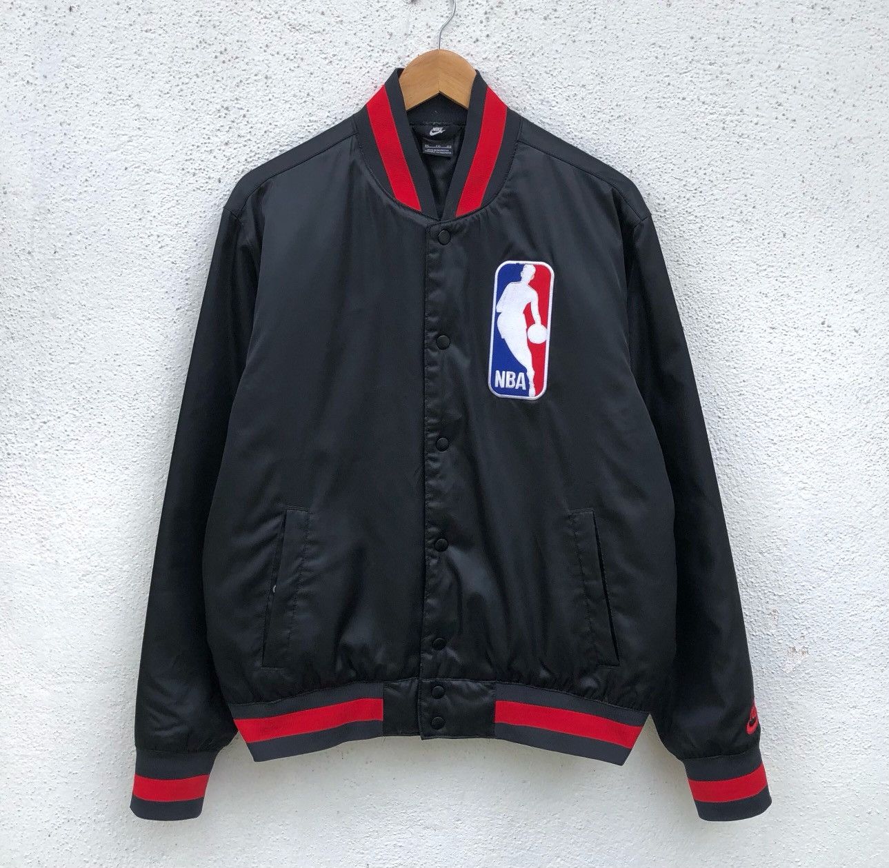 Nike SB NIKE SB X NBA SATIN BOMBER JACKET Size US XXL / EU 58 / 5 - 3 Thumbnail