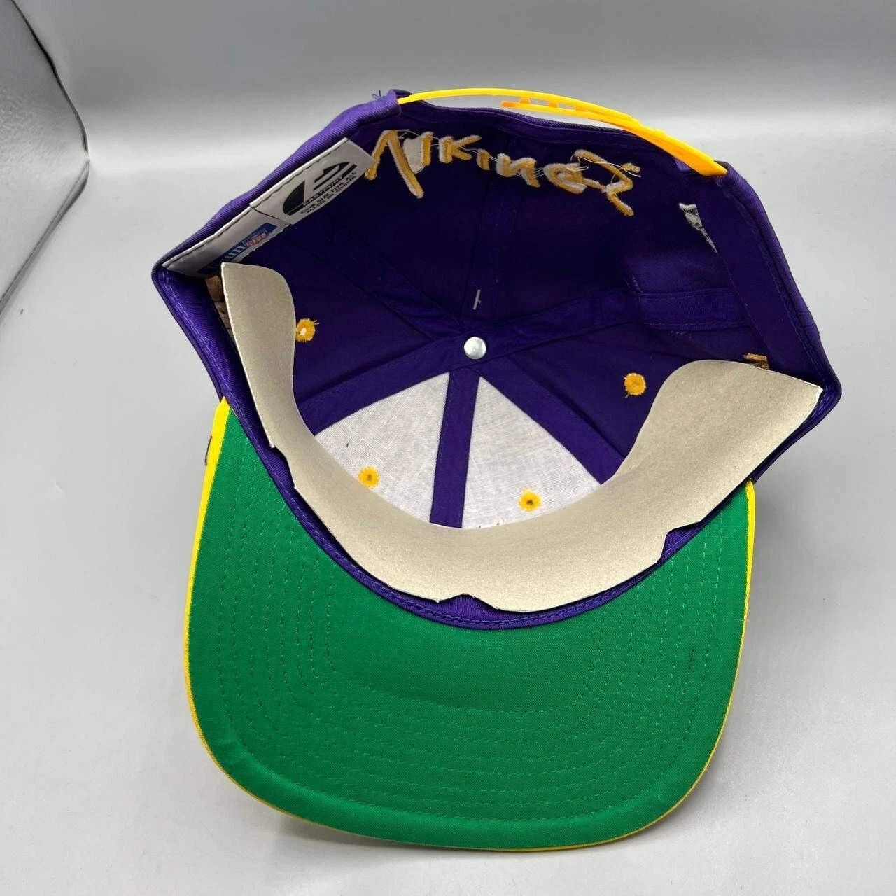 NFL × Vintage Minnesota Vikings Hat Men Purple NFL Eastport Snap Back Size ONE SIZE - 2 Thumbnail