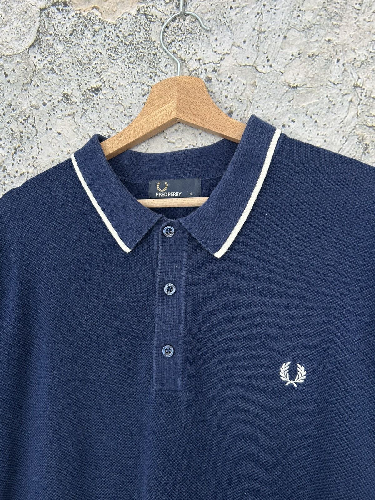 Fred Perry Fred Perry Navy Polo Tee Streetwear Luxury Classic Basic Size US XL / EU 56 / 4 - 3 Thumbnail
