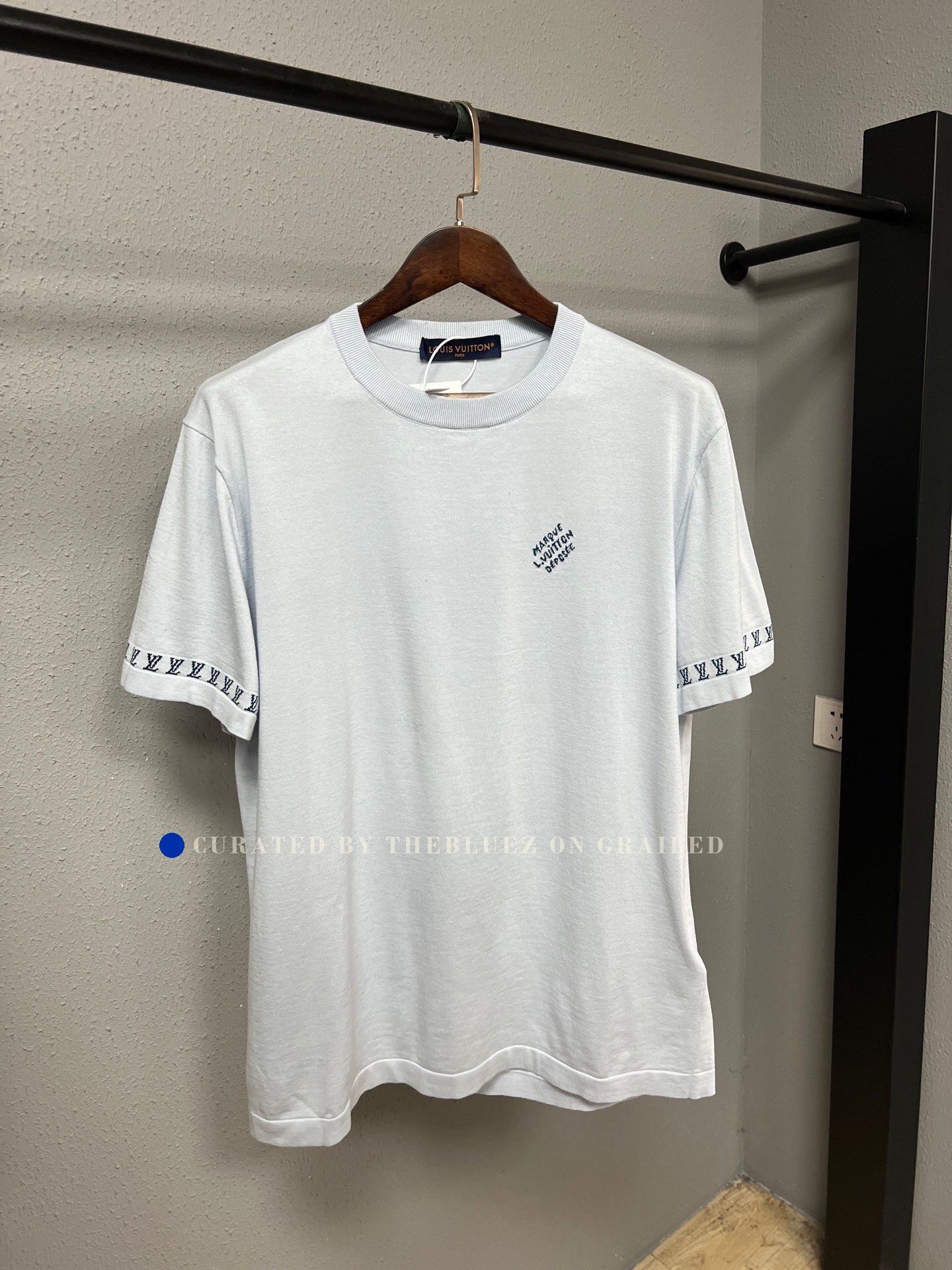 Louis Vuitton Louis Vuitton Cuff Embroidery Short Sleeve Size US L / EU 52-54 / 3 - 1 Thumbnail