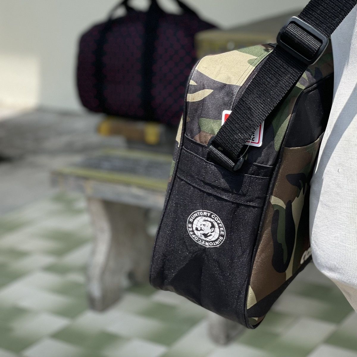 Canterbury of New Zealand ❗️ RARE Canterbury X Suntory Coffee Messenger/Gym Bag Size ONE SIZE - 5 Thumbnail